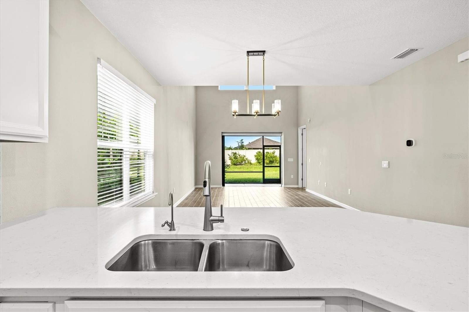 Single Family Residence at 15233 SHADY PALMS LN, NOKOMIS, photo 16 of 64