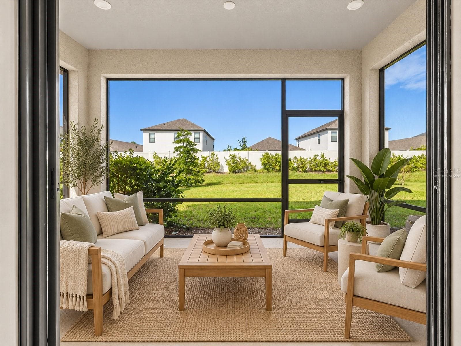 *virtually staged* - 15233 SHADY PALMS LN, NOKOMIS