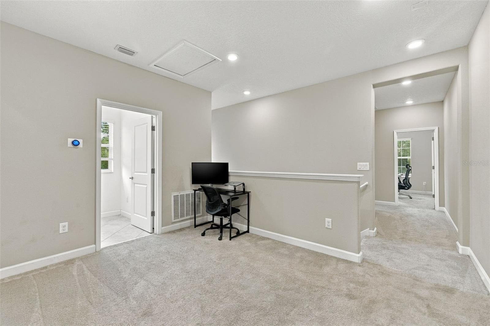 Townhouse at 6611 ROCKY PARK ST, TAMPA, photo 15 of 28