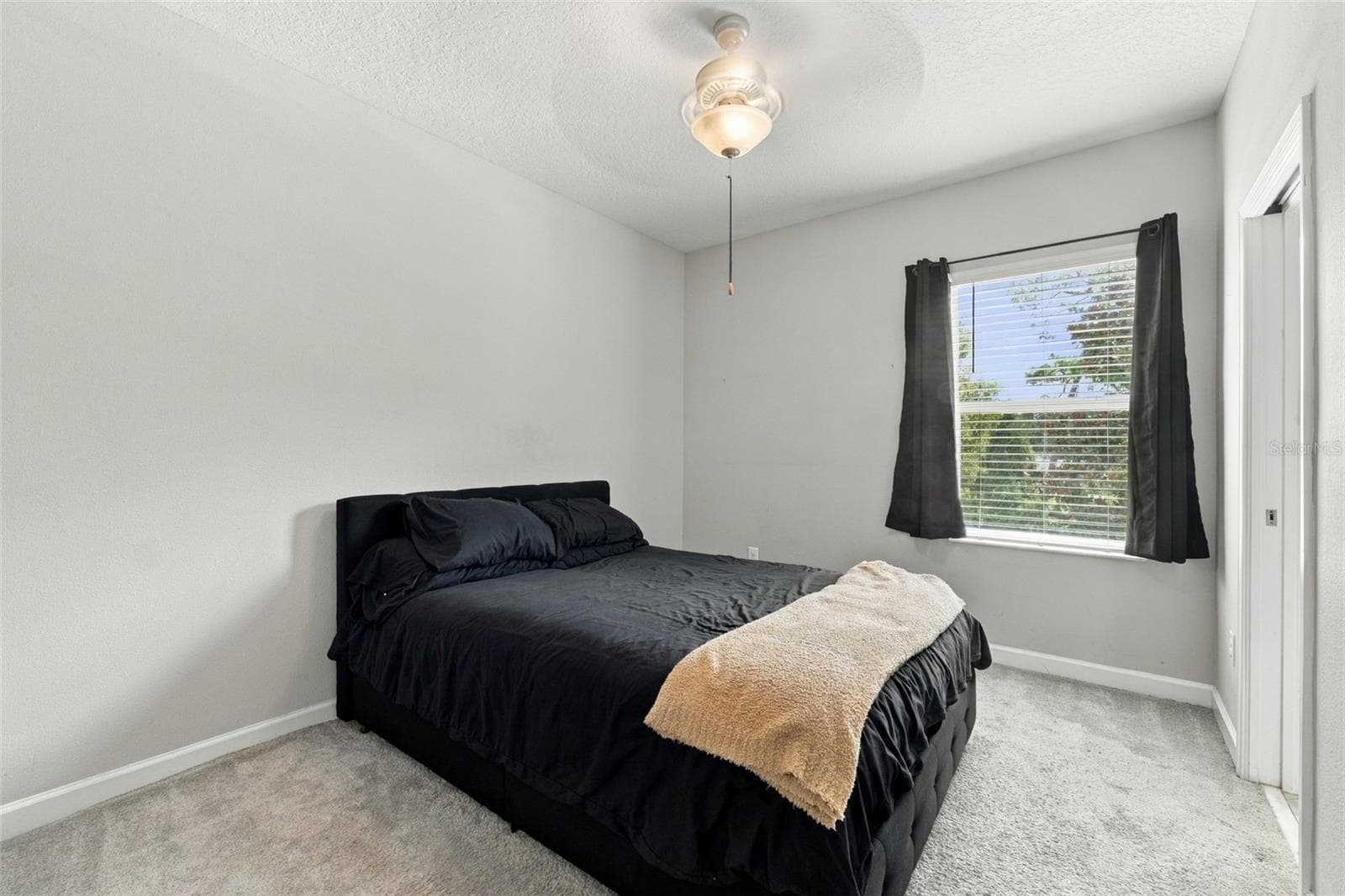 Townhouse at 6611 ROCKY PARK ST, TAMPA, photo 21 of 28