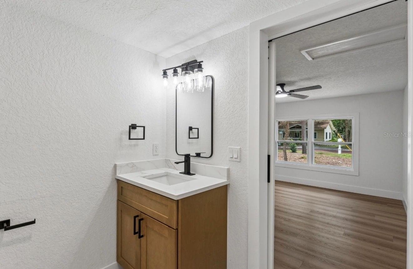Single Family Residence at 1910 CURRY FORD RD, ORLANDO, photo 10 of 24