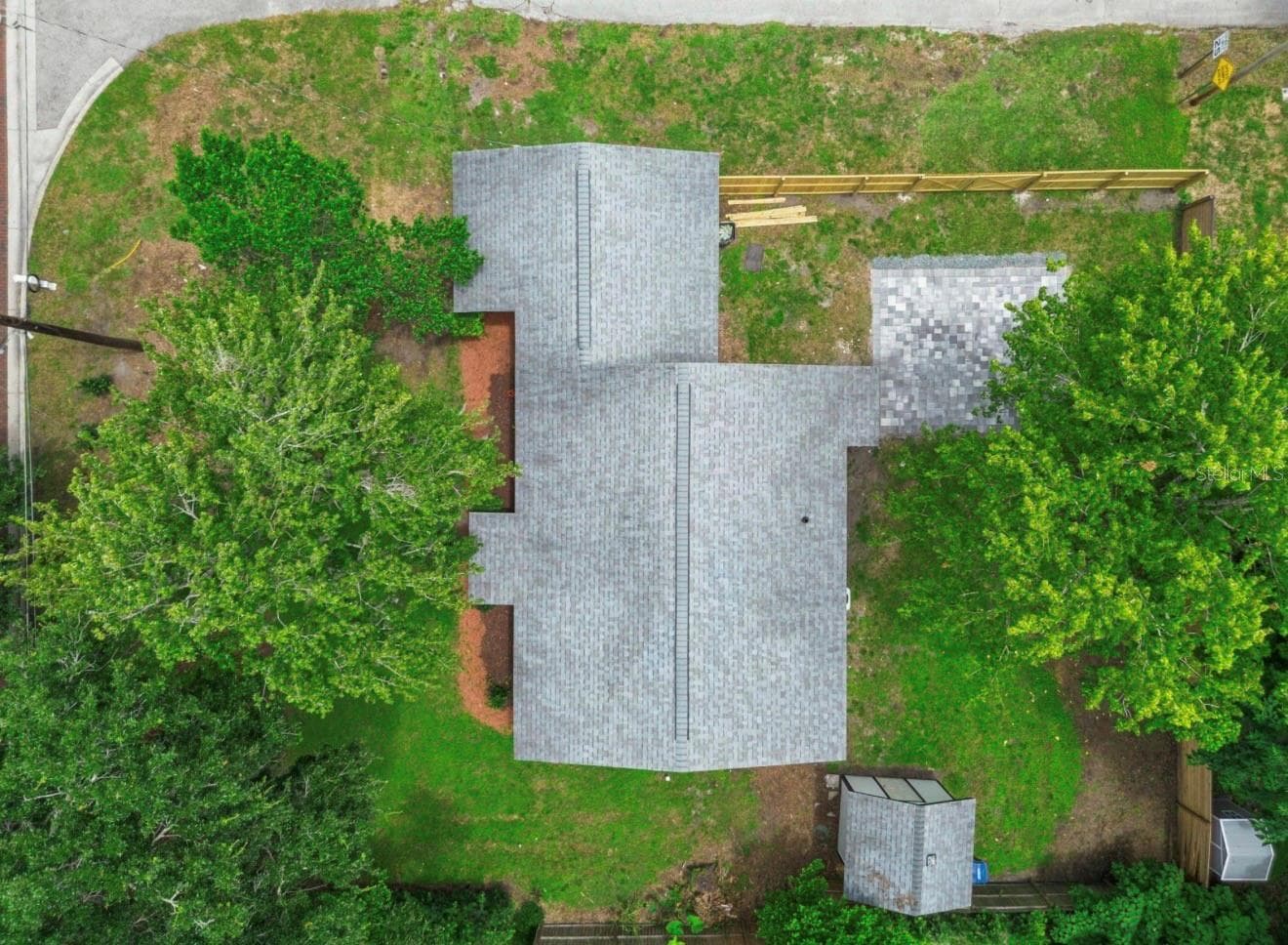 Single Family Residence at 1910 CURRY FORD RD, ORLANDO, photo 18 of 24