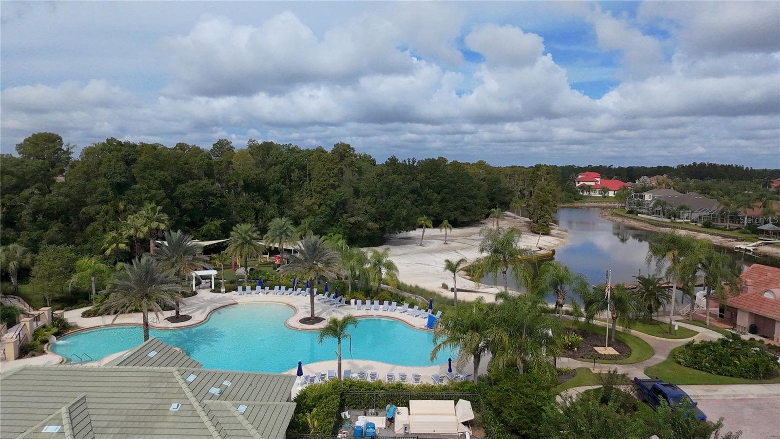 Single Family Residence at 18004 LANAI ISLE DR, TAMPA, photo 79 of 81