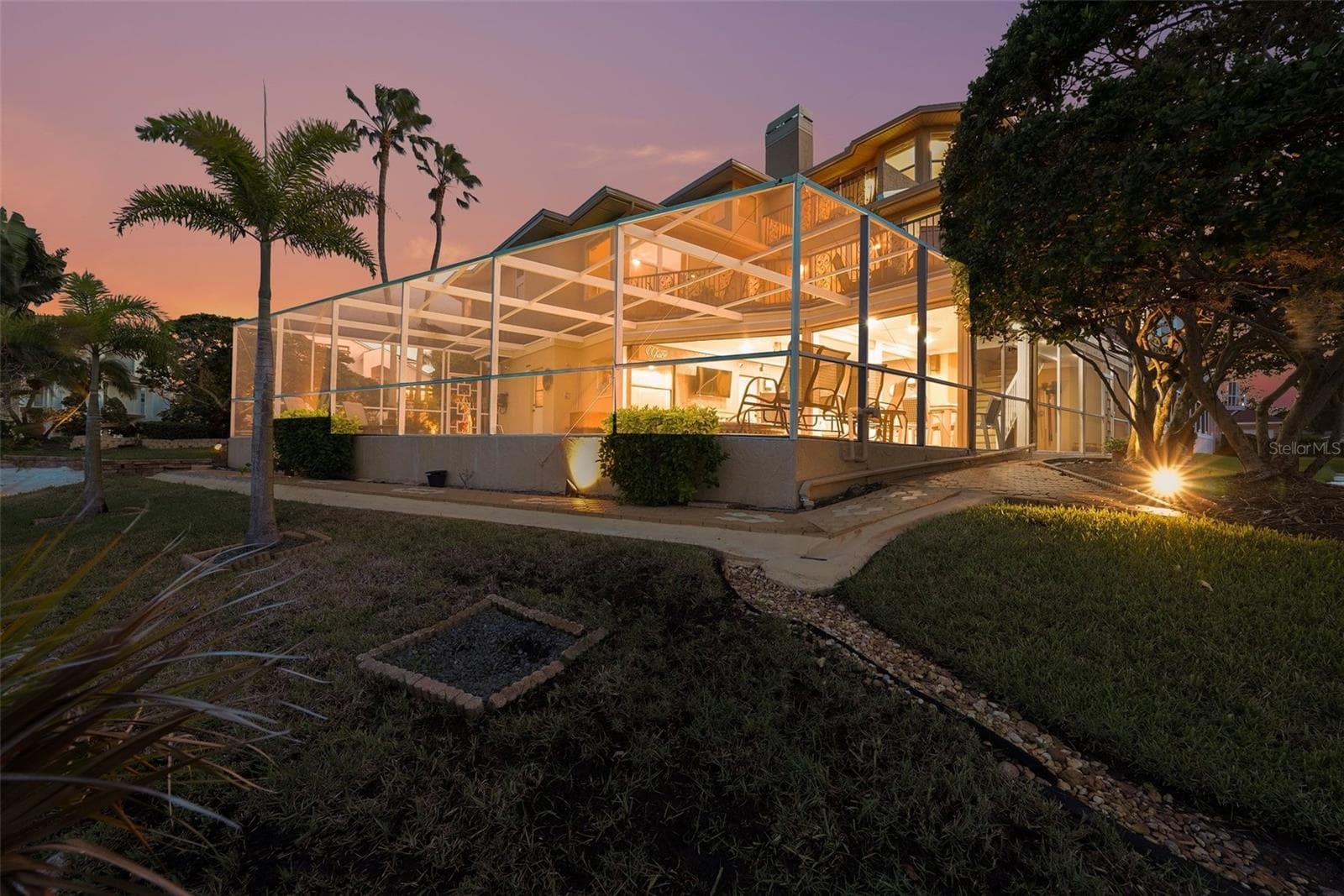 Single Family Residence at 103 ROYAL CT, SAFETY HARBOR, photo 16 of 93