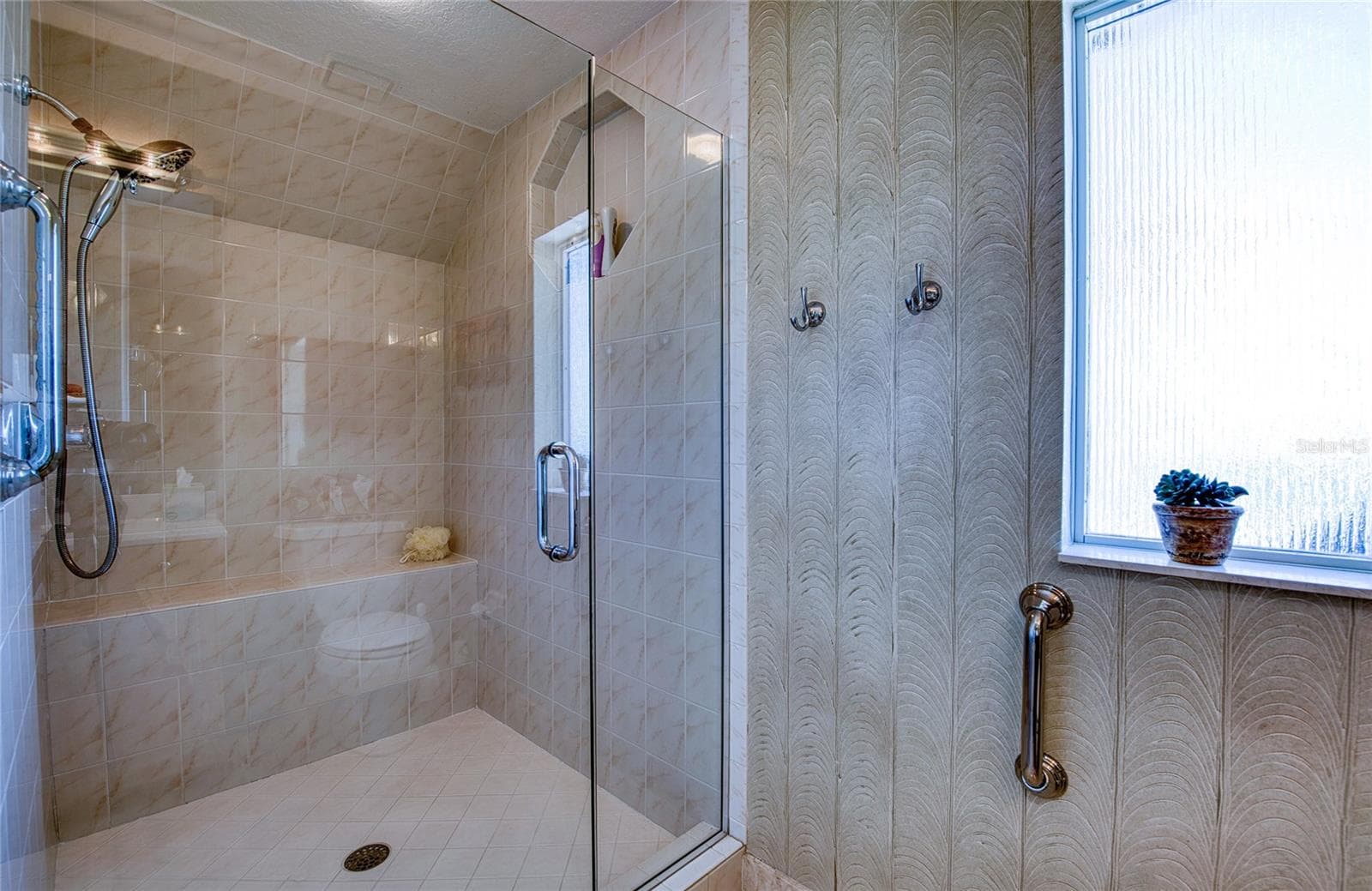 Bathroom 2 (2) - 103 ROYAL CT, SAFETY HARBOR
