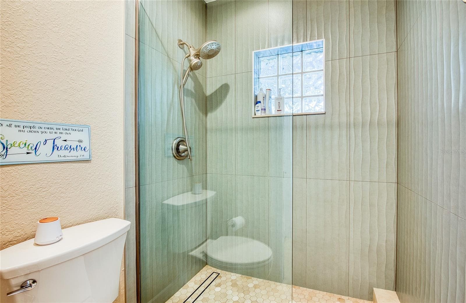 Bathroom 3 (2) - 103 ROYAL CT, SAFETY HARBOR