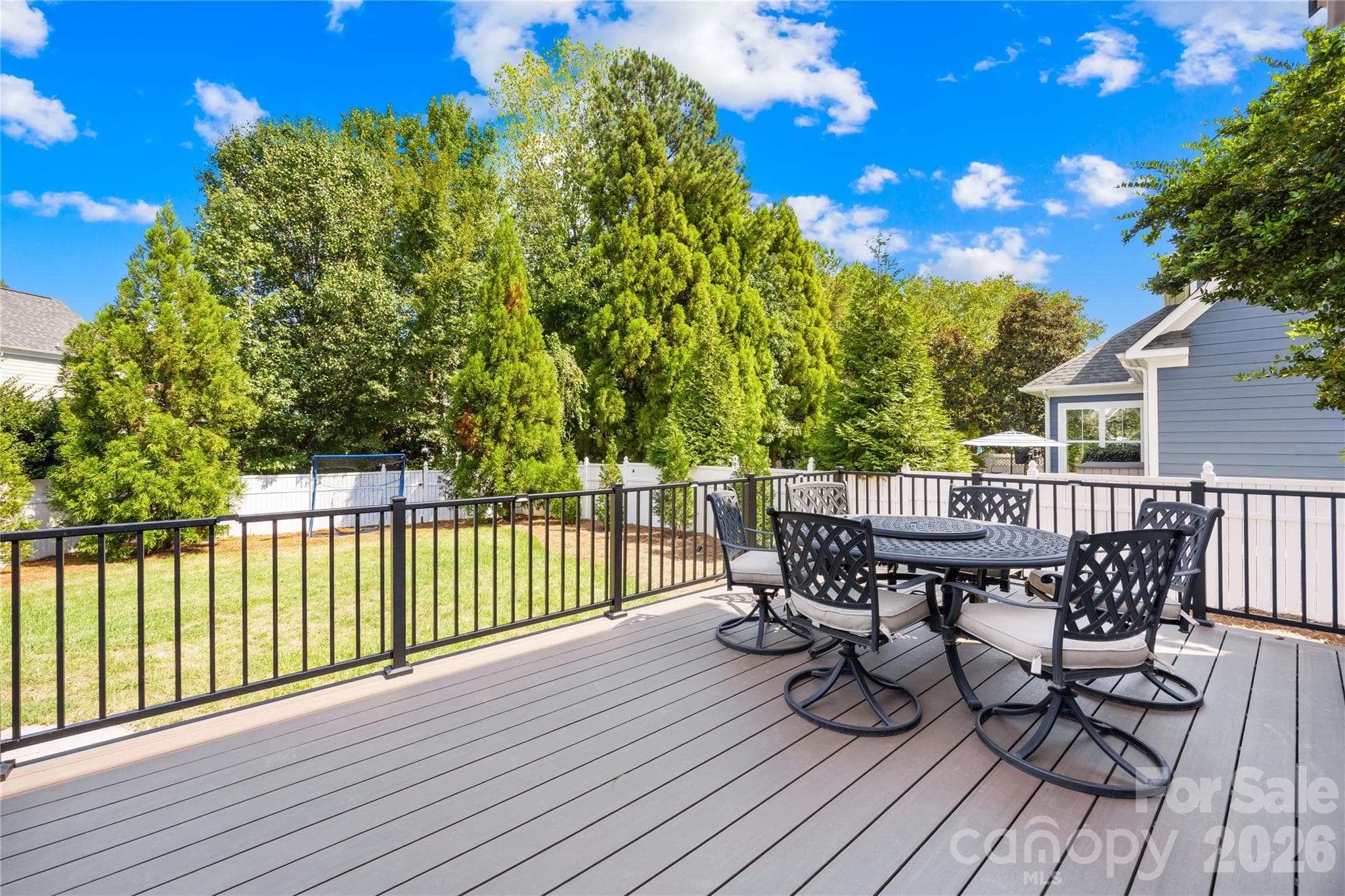 Deck - 17242 Pennington Drive, Huntersville