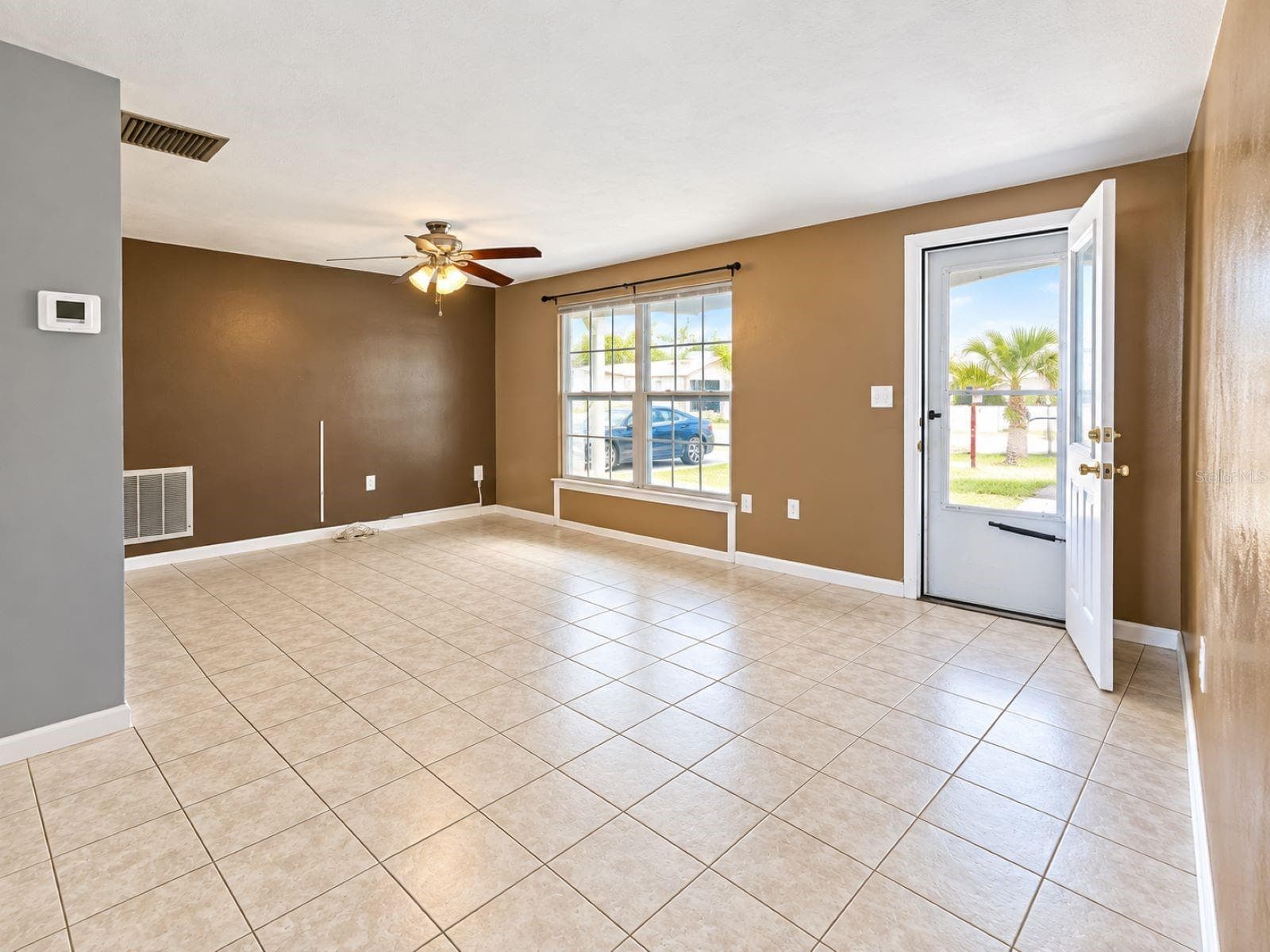Single Family Residence at 3153 MOOG RD, HOLIDAY, photo 12 of 67