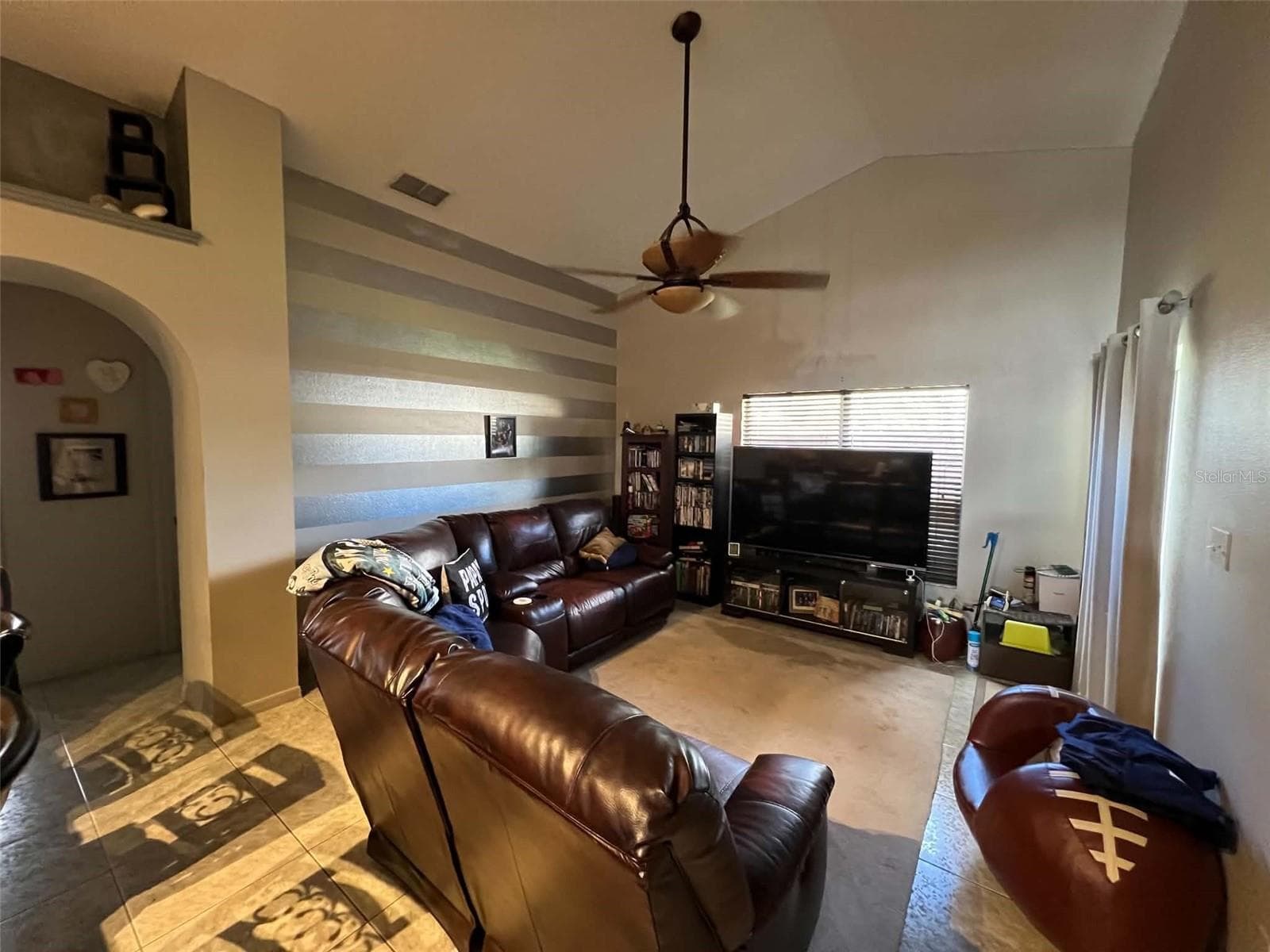 Single Family Residence at 1711 CHISBURY CT, ORLANDO, photo 7 of 15