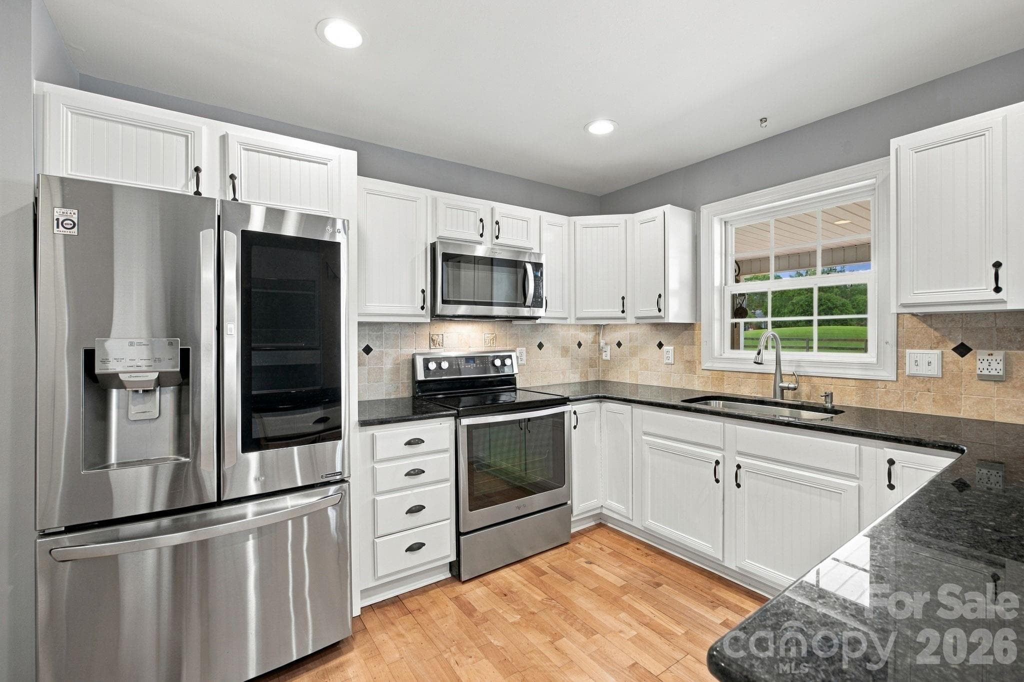 Single Family Residence at 122 Wood Duck Loop, Mooresville, photo 22 of 48