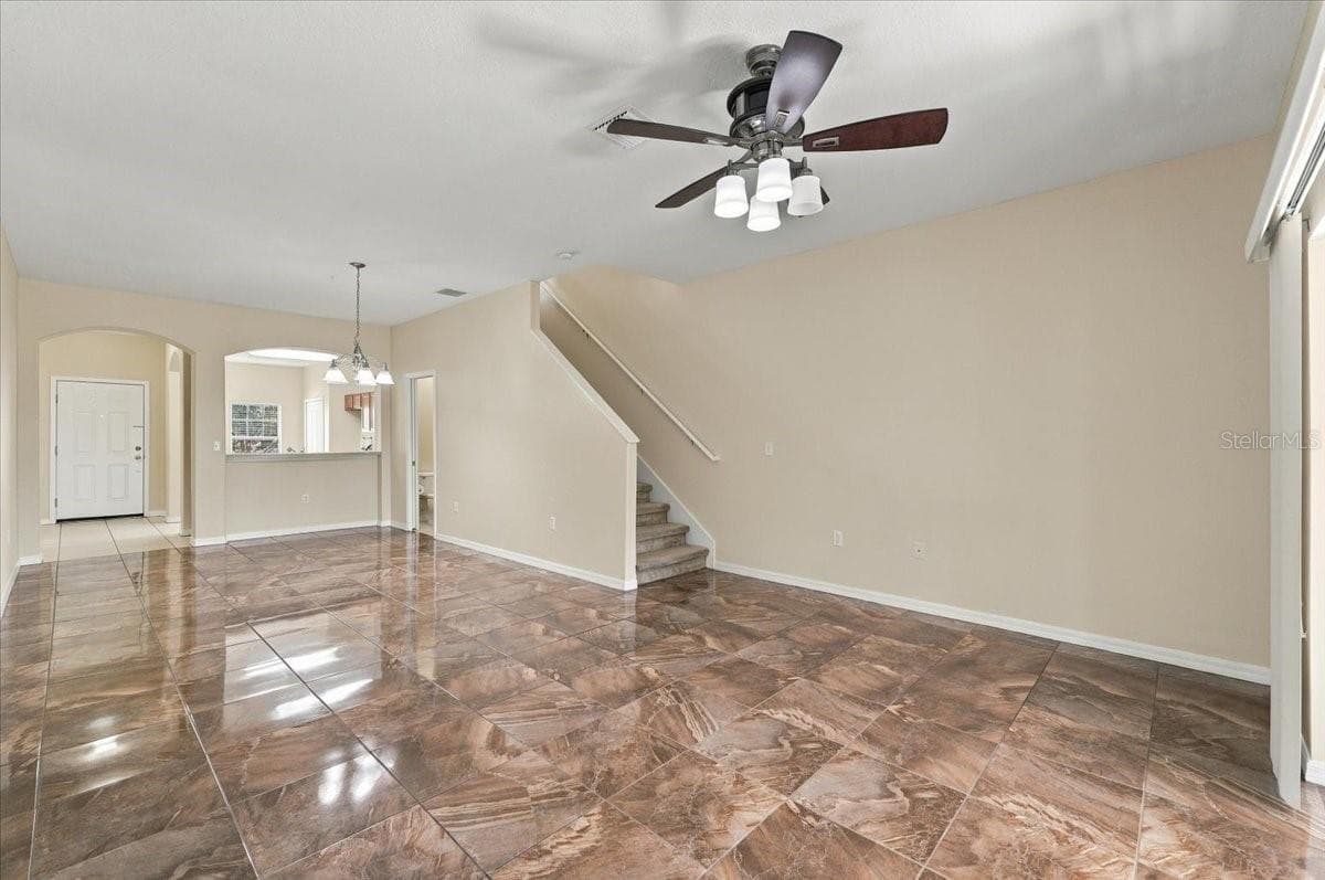 Townhouse at 4189 WINDING VINE DR, LAKELAND, photo 9 of 40