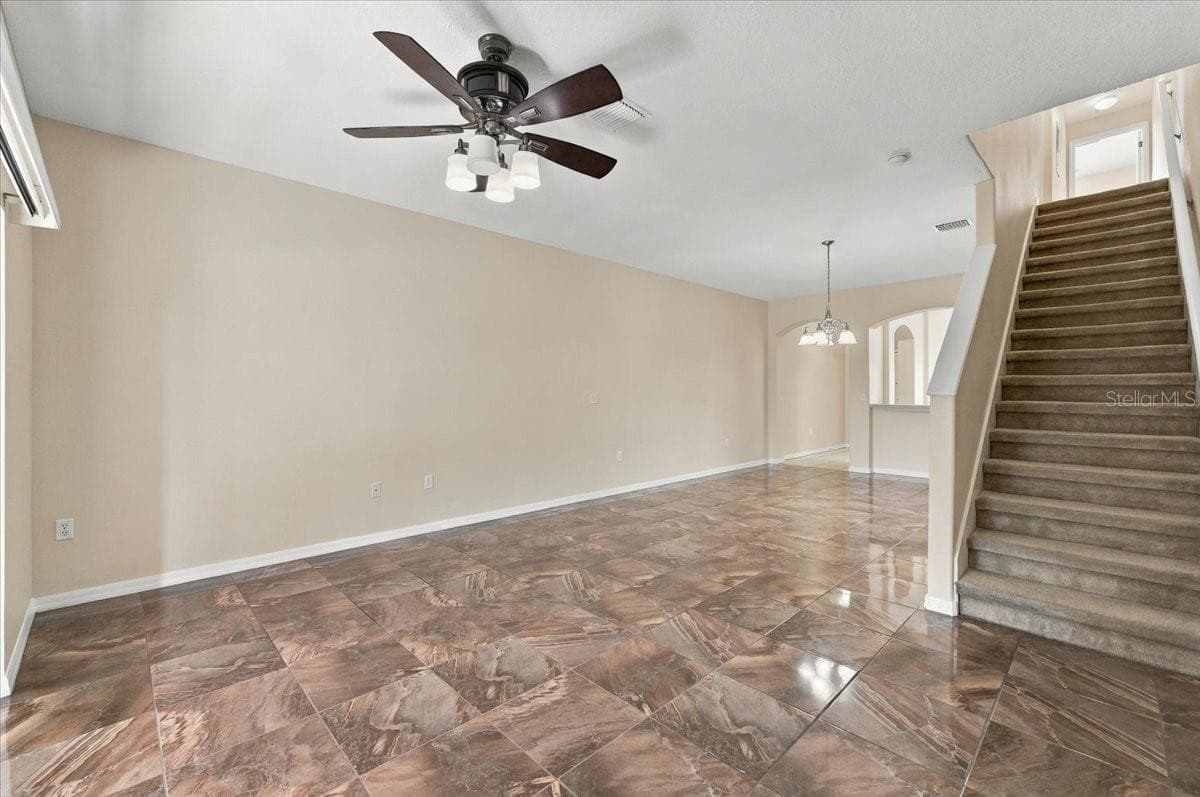 Townhouse at 4189 WINDING VINE DR, LAKELAND, photo 10 of 40