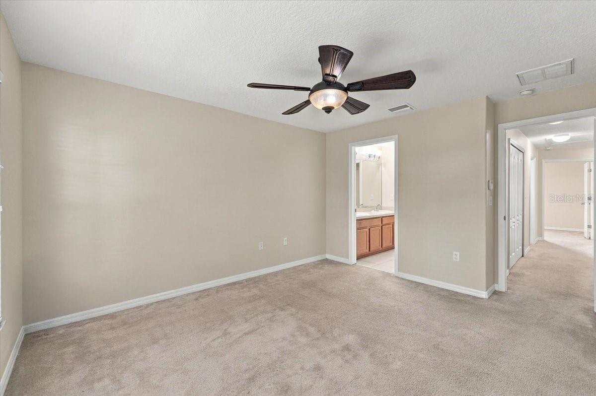 Townhouse at 4189 WINDING VINE DR, LAKELAND, photo 22 of 40