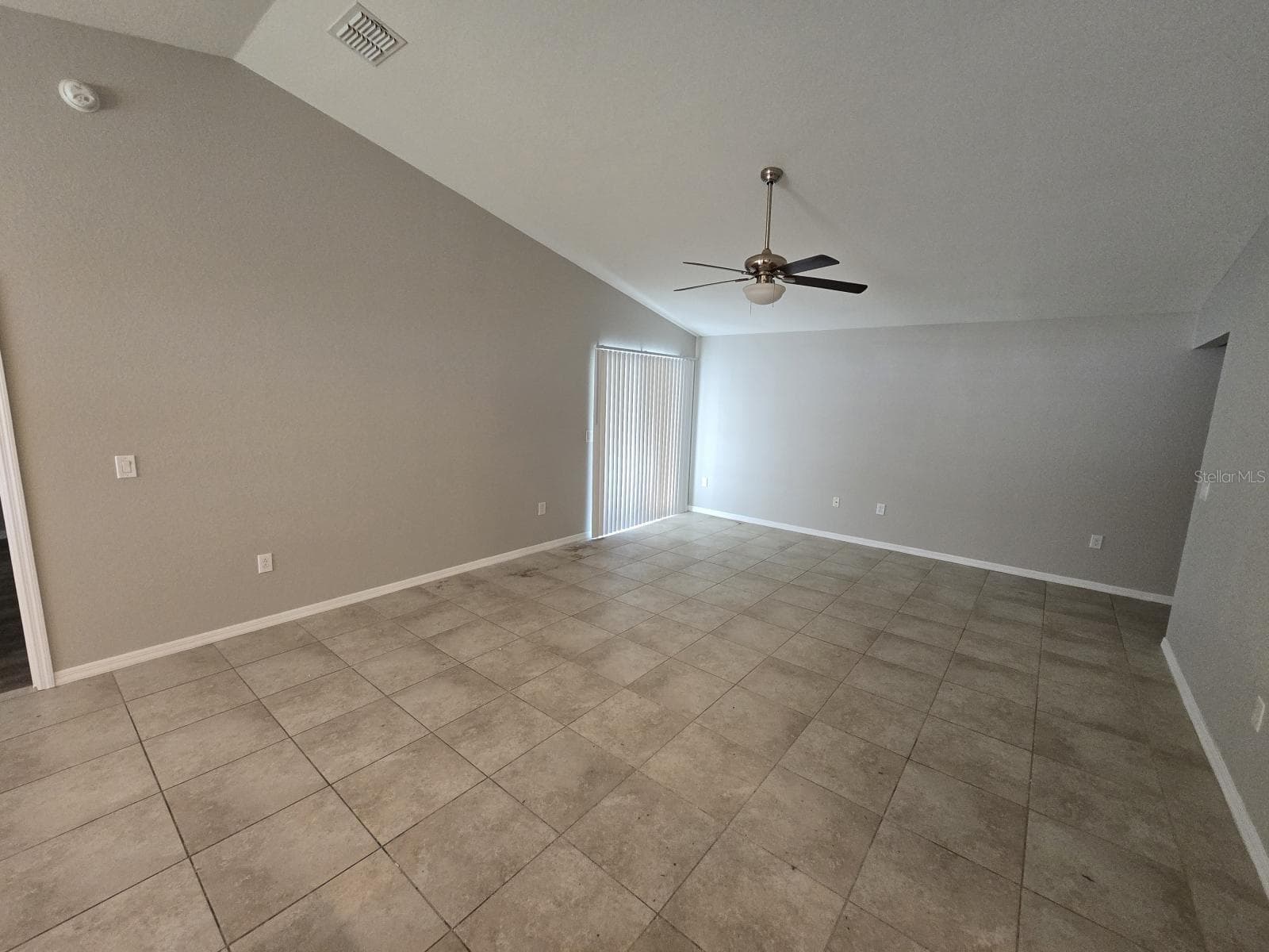 Single Family Residence at 1967 BRETTON RIDGE WAY, WINTER HAVEN, photo 2 of 10