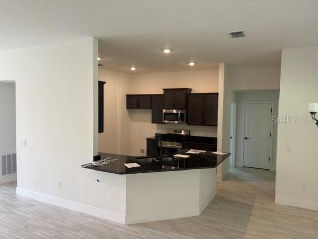Single Family Residence at 17889 SW 61ST LANE RD, DUNNELLON, photo 6 of 22