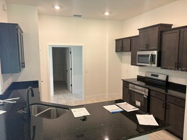 Single Family Residence at 17889 SW 61ST LANE RD, DUNNELLON, photo 7 of 22