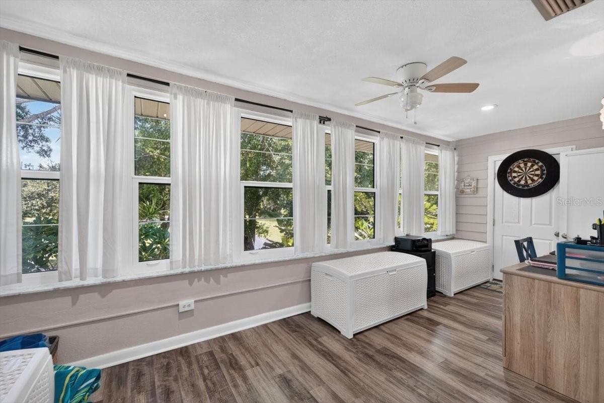 Condominium at 1601 43RD ST N #233, ST PETERSBURG, photo 22 of 39