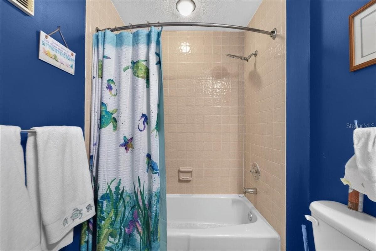 Condominium at 1601 43RD ST N #233, ST PETERSBURG, photo 32 of 39