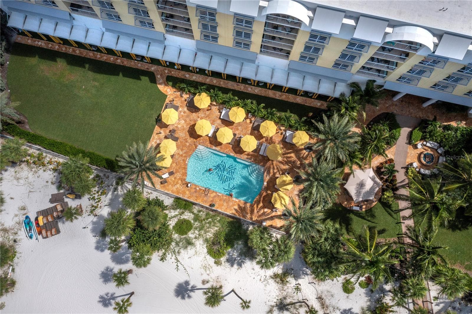 Condo - Hotel at 915 SEASIDE DR #310, SARASOTA, photo 79 of 88