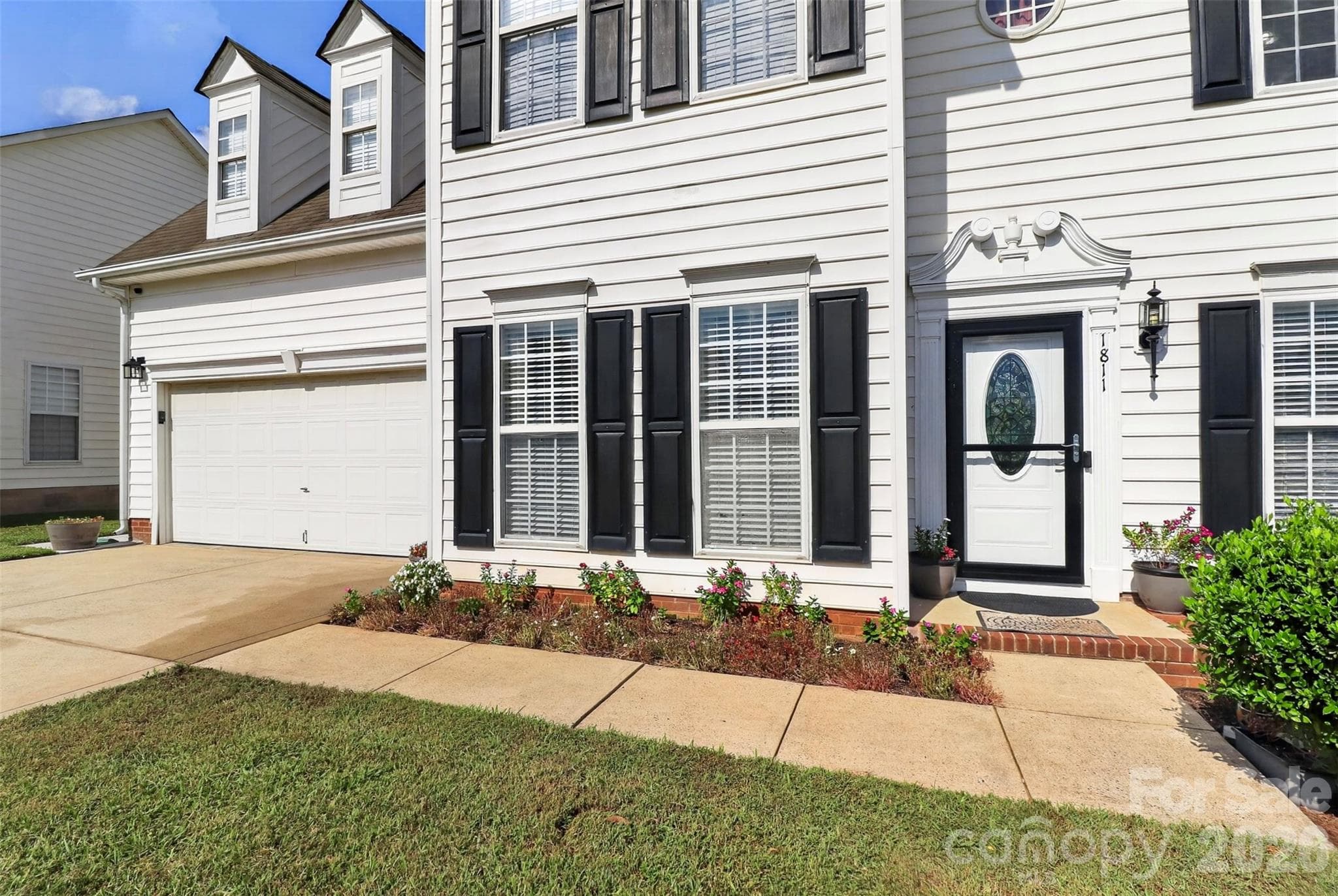 Single Family Residence at 1811 Jeffrey Bryan Drive, Charlotte, photo 3 of 45