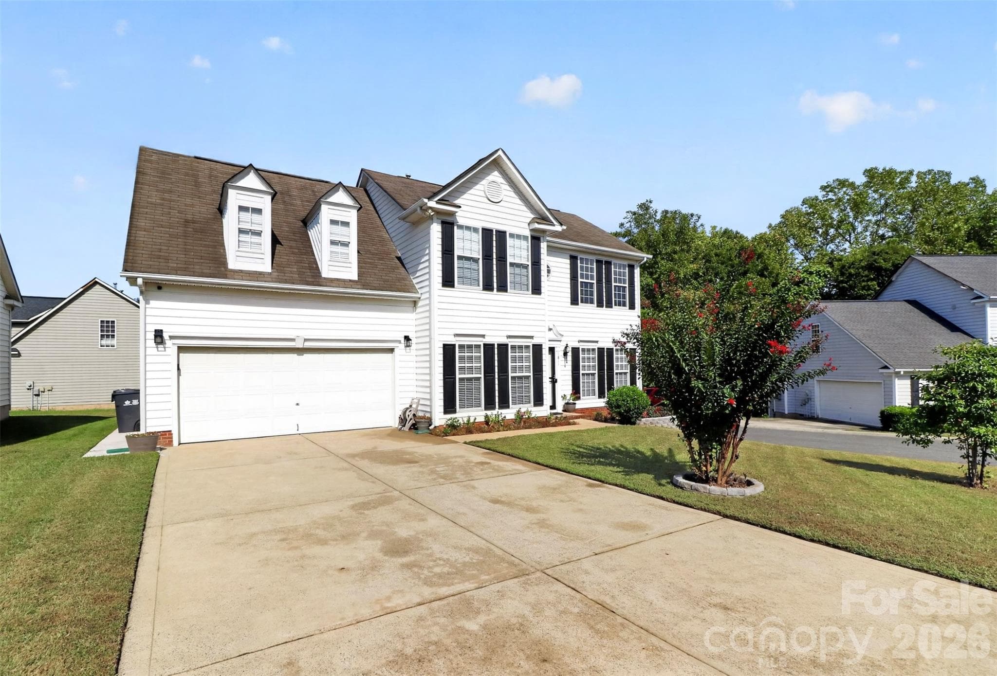 Single Family Residence at 1811 Jeffrey Bryan Drive, Charlotte, photo 4 of 45
