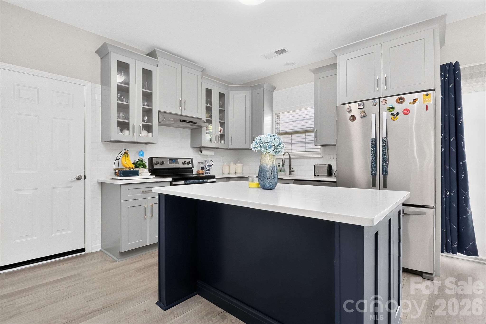 Single Family Residence at 1811 Jeffrey Bryan Drive, Charlotte, photo 16 of 45
