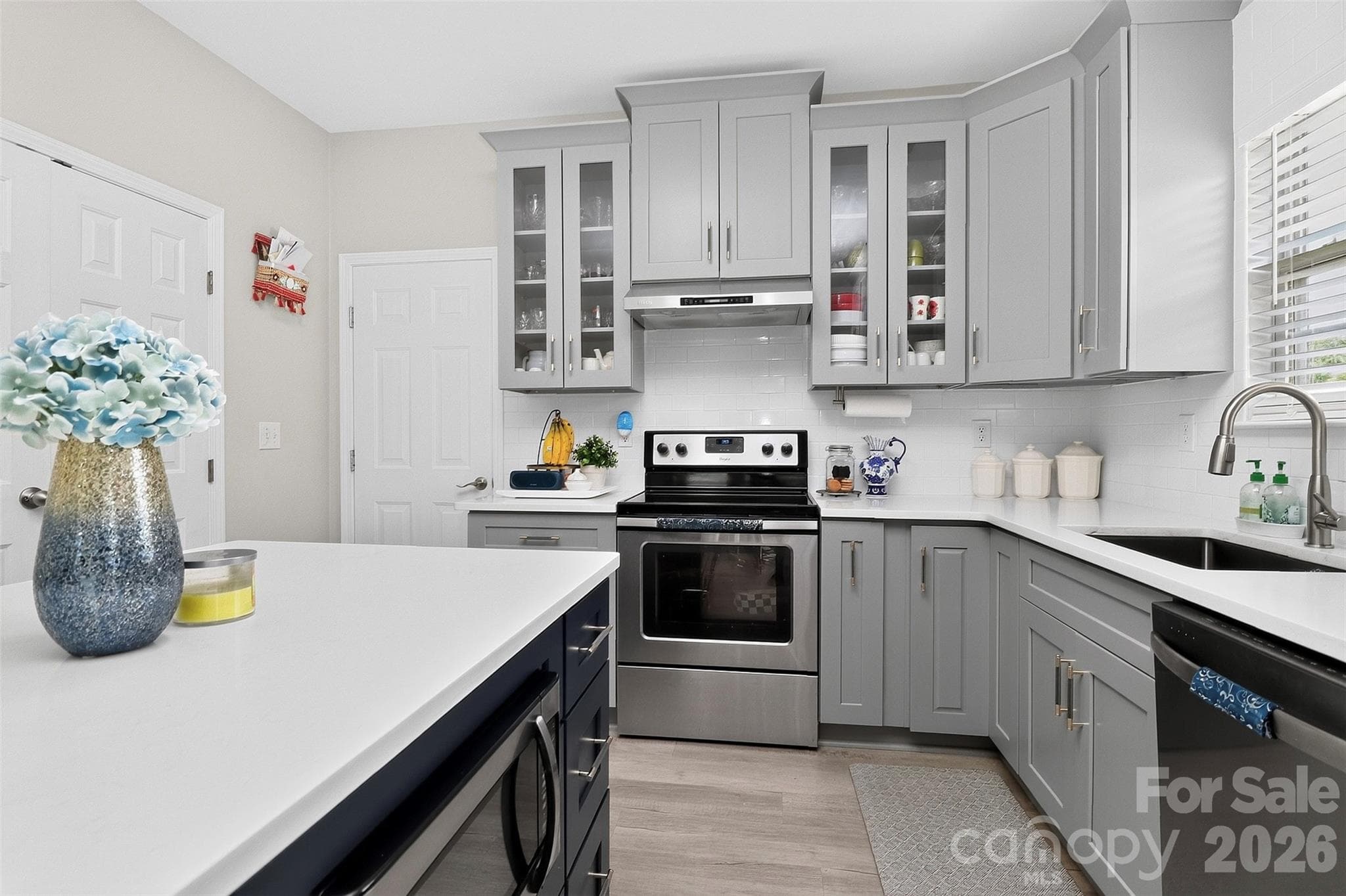 Single Family Residence at 1811 Jeffrey Bryan Drive, Charlotte, photo 18 of 45