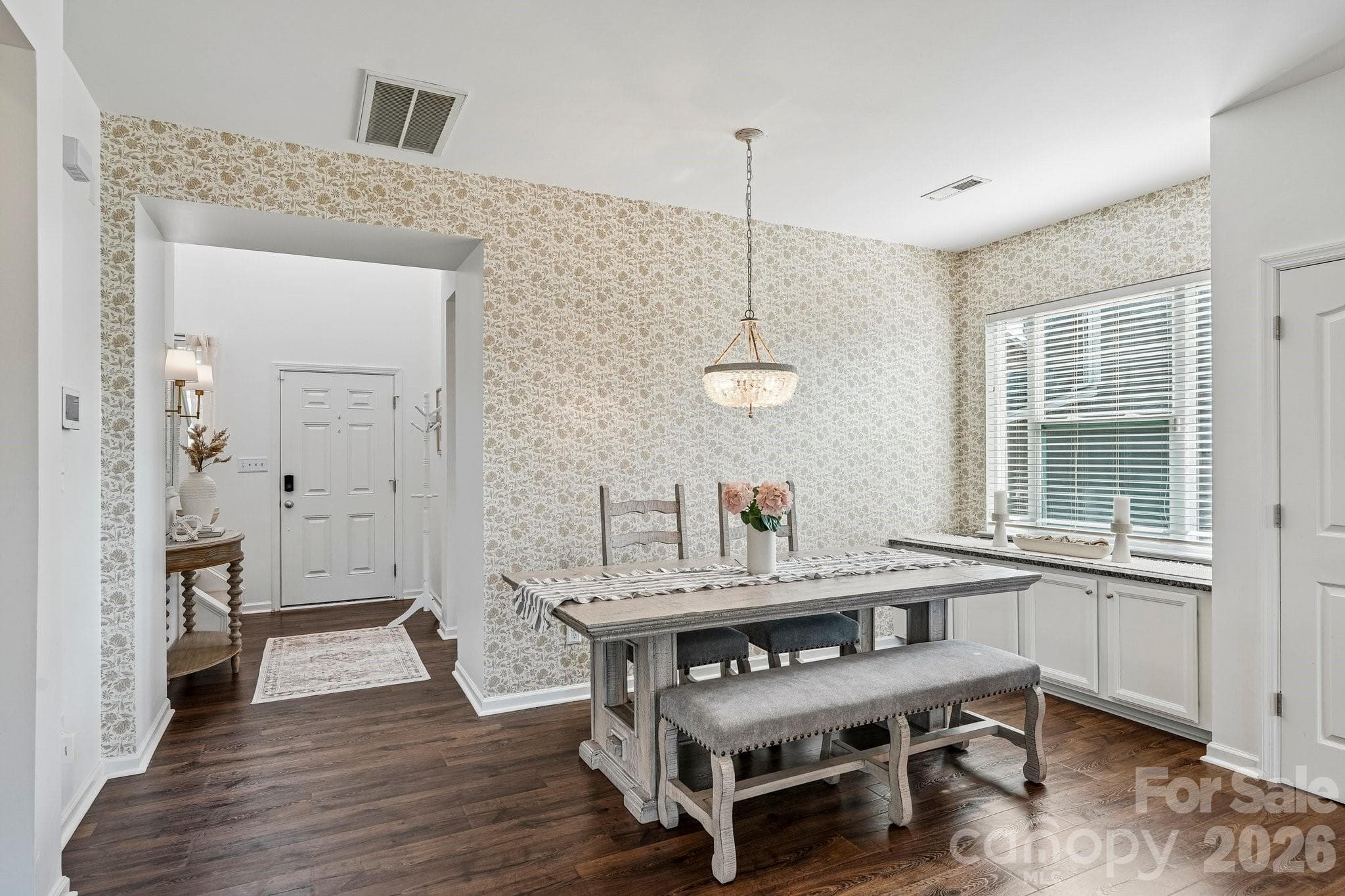 Single Family Residence at 10341 Fresh Water Court, Concord, photo 11 of 45