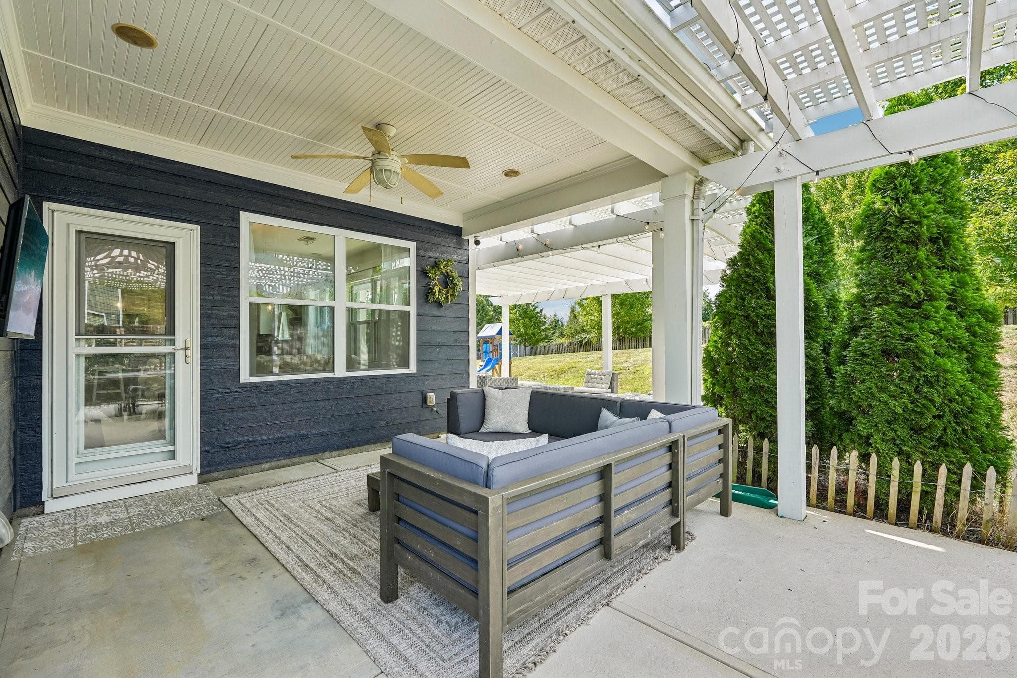 Single Family Residence at 10341 Fresh Water Court, Concord, photo 41 of 45