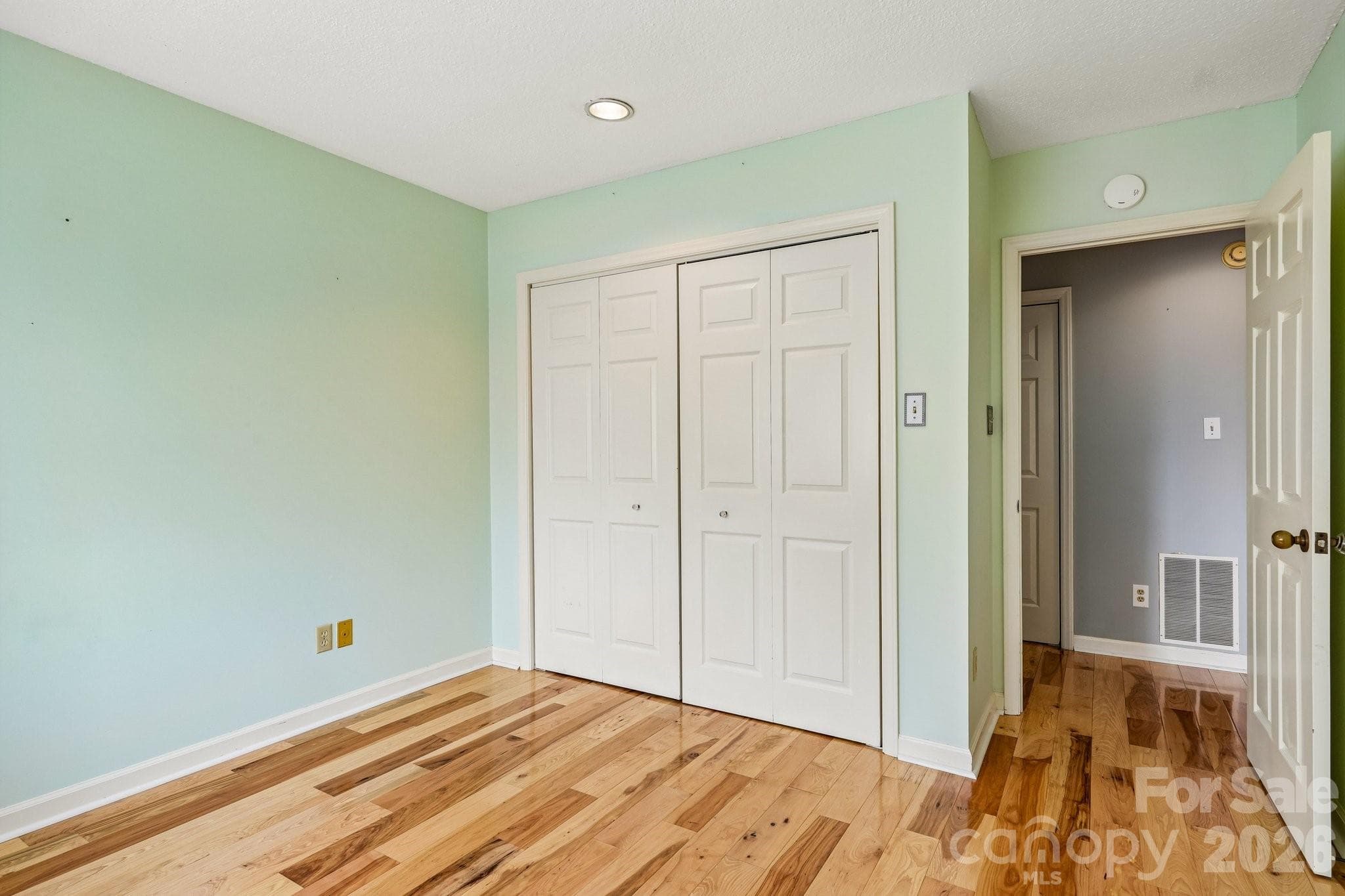 Townhouse at 5182 Corbin Lane, Hickory, photo 25 of 41