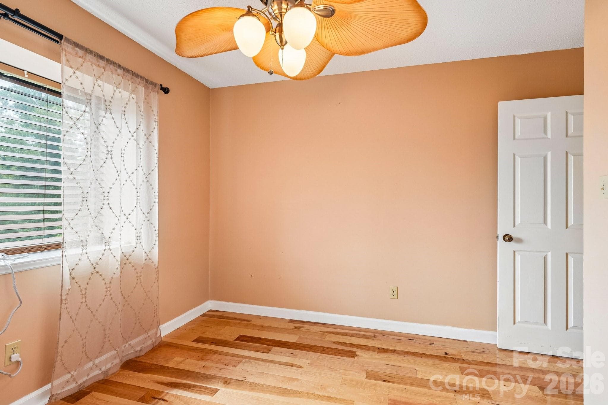 Townhouse at 5182 Corbin Lane, Hickory, photo 29 of 41