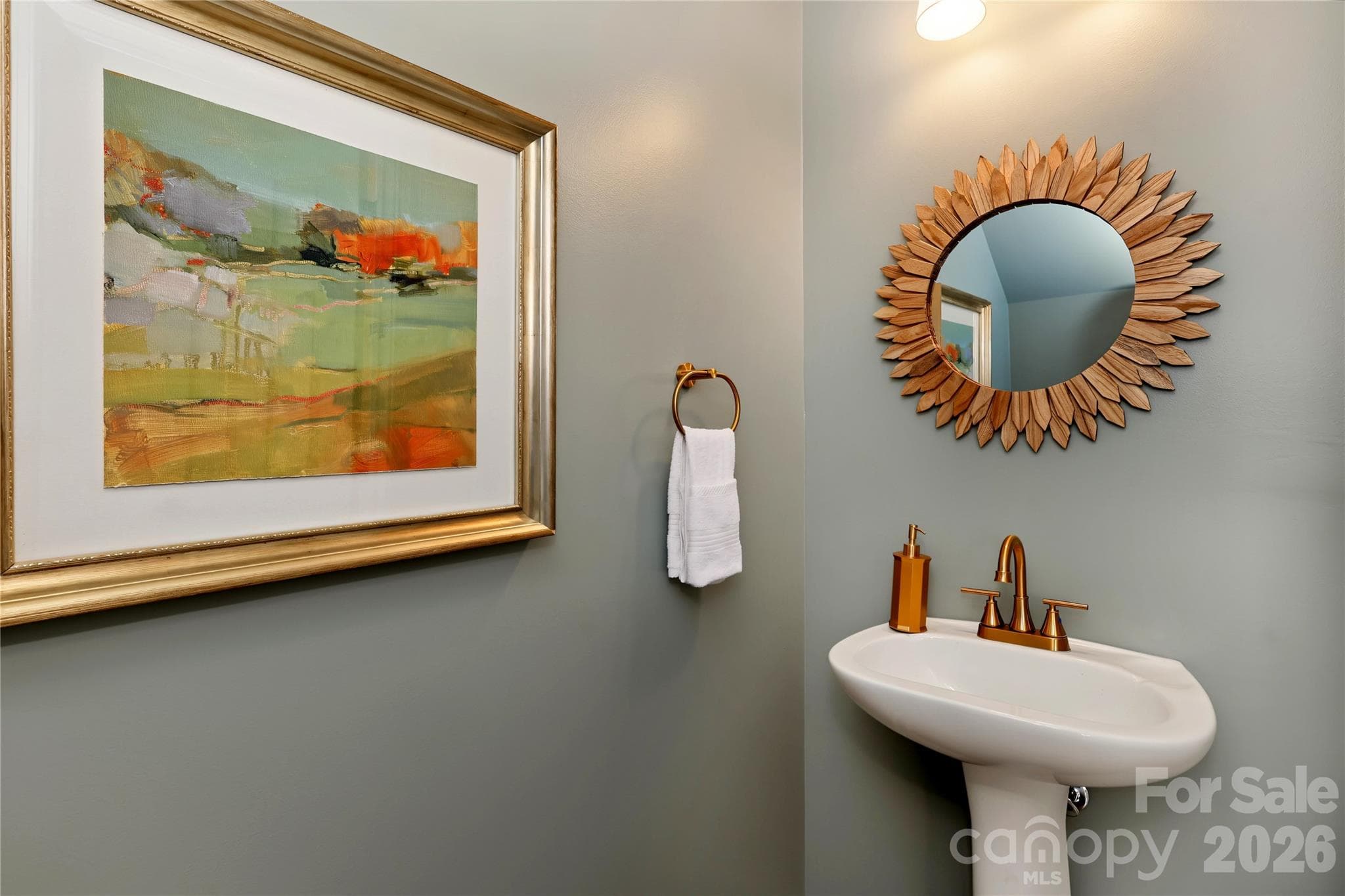 Powder Room - 225 Sloane Square Way, Charlotte