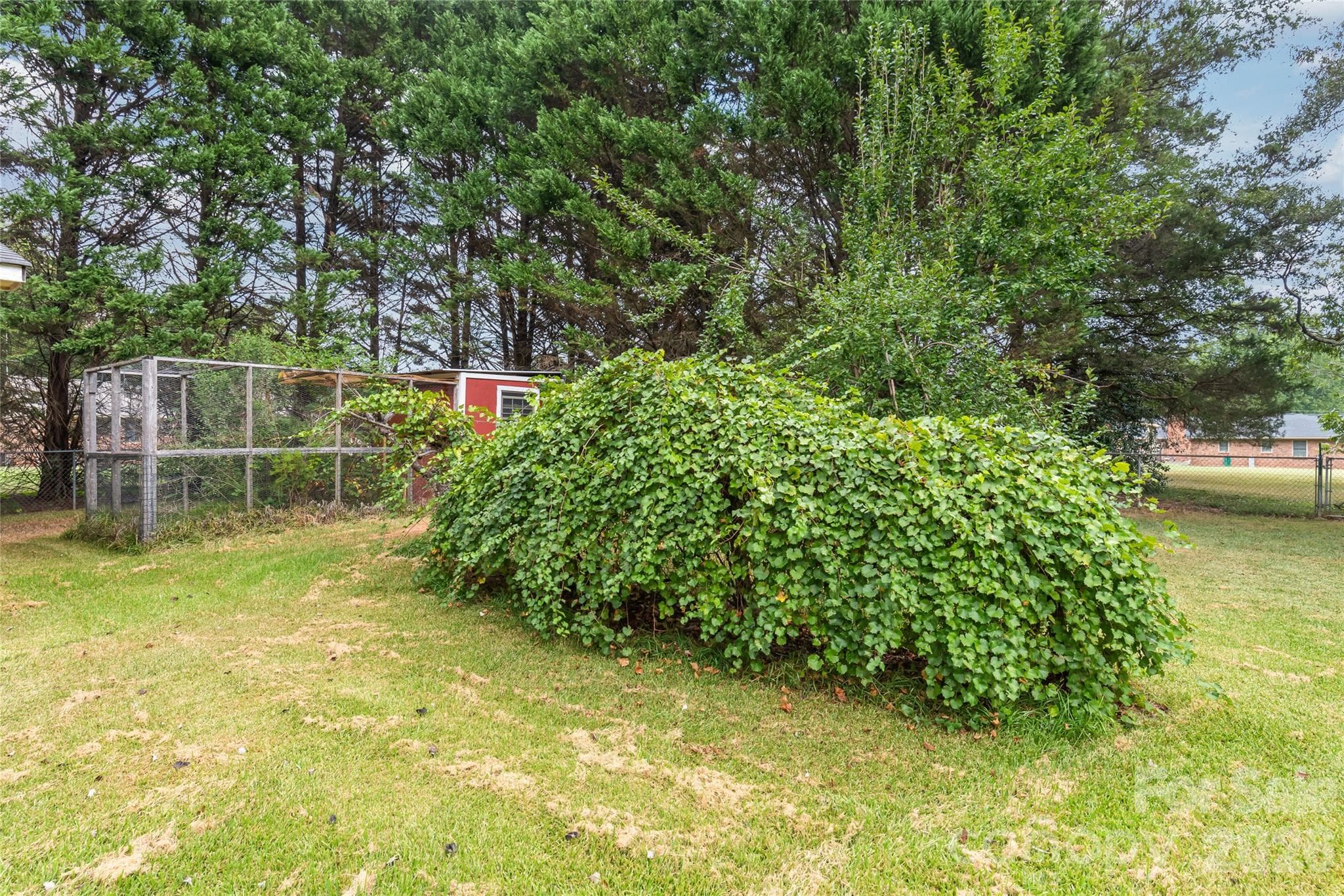 Single Family Residence at 1011 Robin Lane, Rock Hill, photo 39 of 41