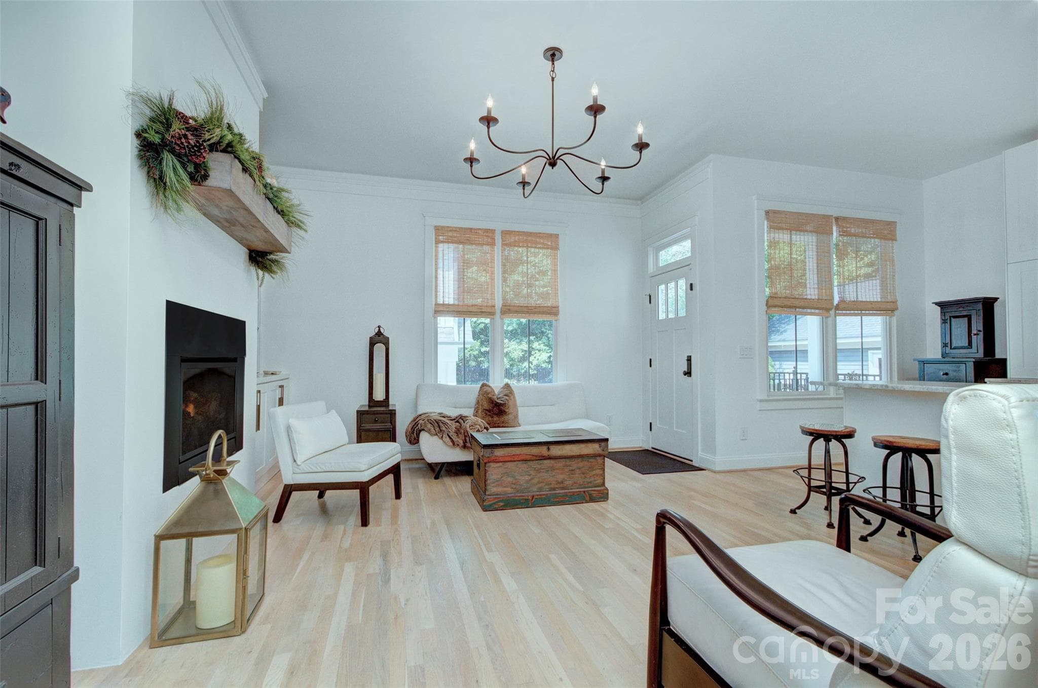 Open floorplan for living room and kitchen - 2561 Lower Assembly Drive, Fort Mill