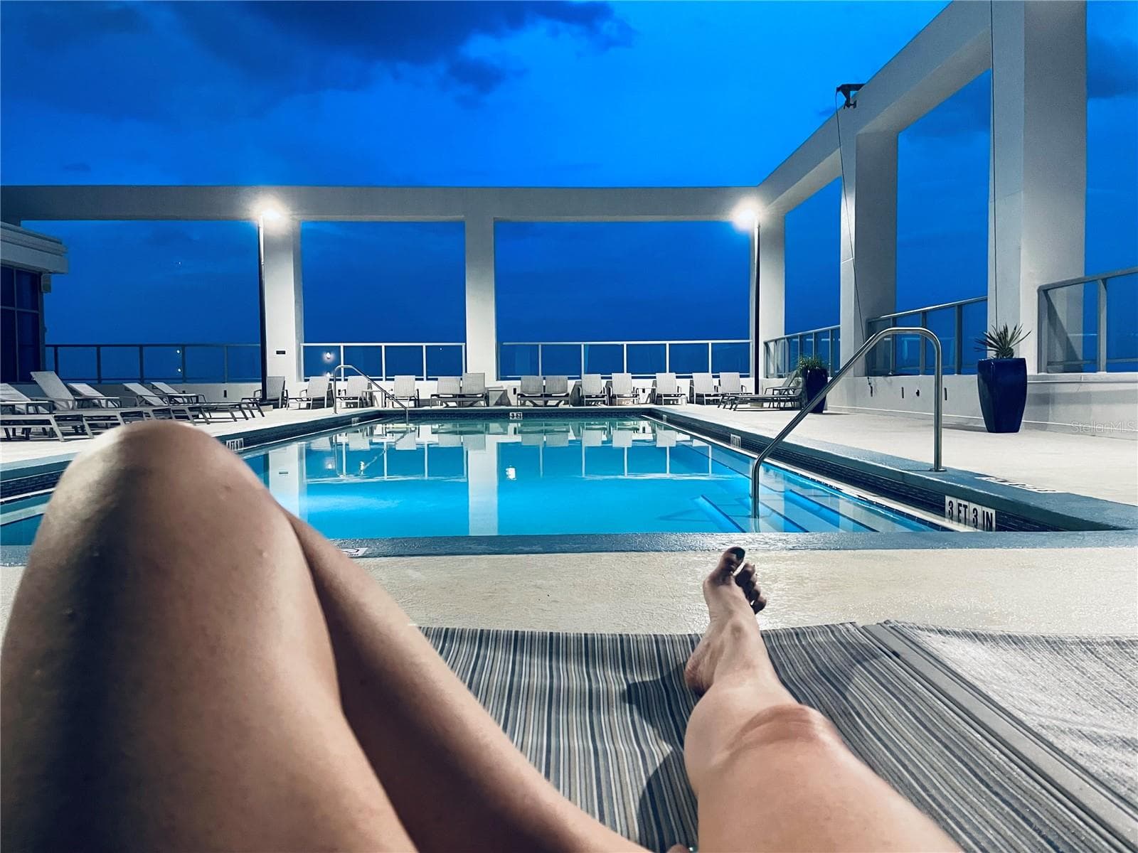 ROOFTOP POOL AT NIGHT. - 260 S OSCEOLA AVE #1406, ORLANDO