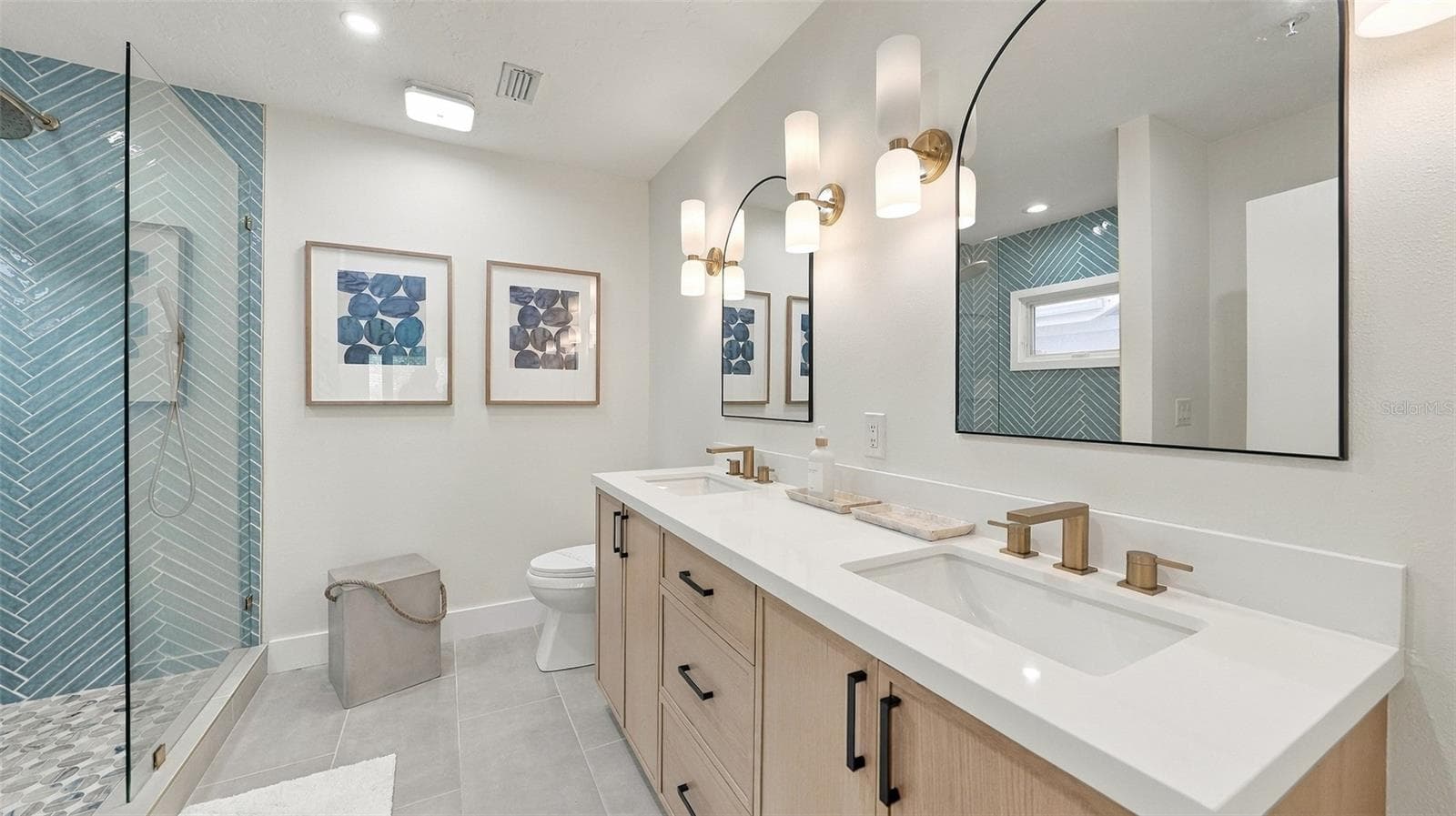 Townhouse at 539 FOREST WAY #539, LONGBOAT KEY, photo 6 of 67