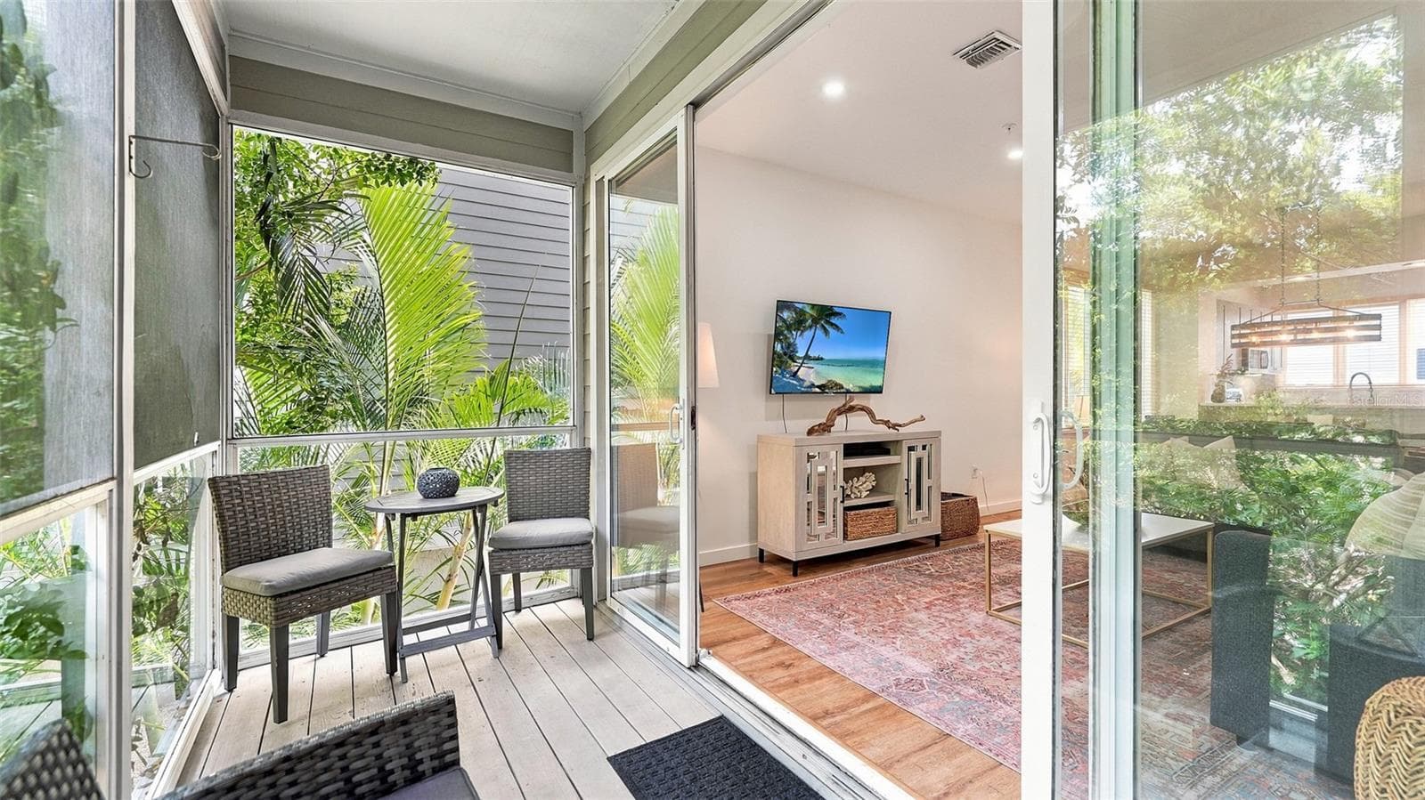 Townhouse at 539 FOREST WAY #539, LONGBOAT KEY, photo 15 of 67