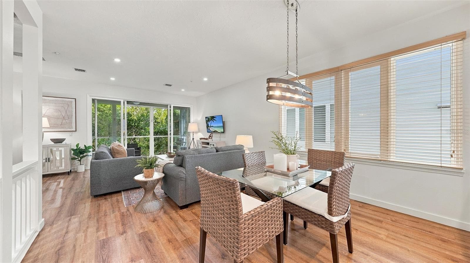 Townhouse at 539 FOREST WAY #539, LONGBOAT KEY, photo 17 of 67