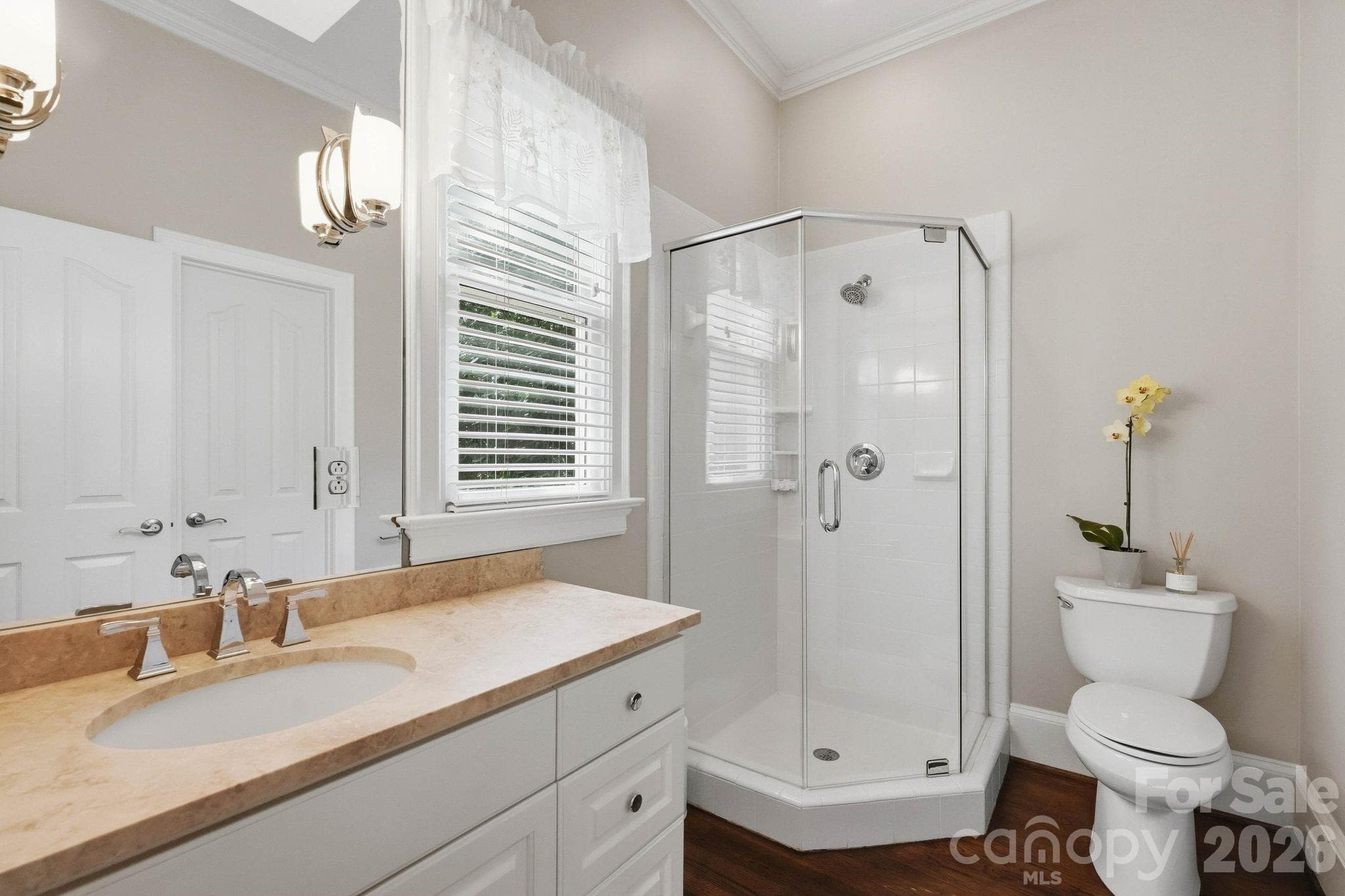 Full bath - 6719 Seton House Lane, Charlotte
