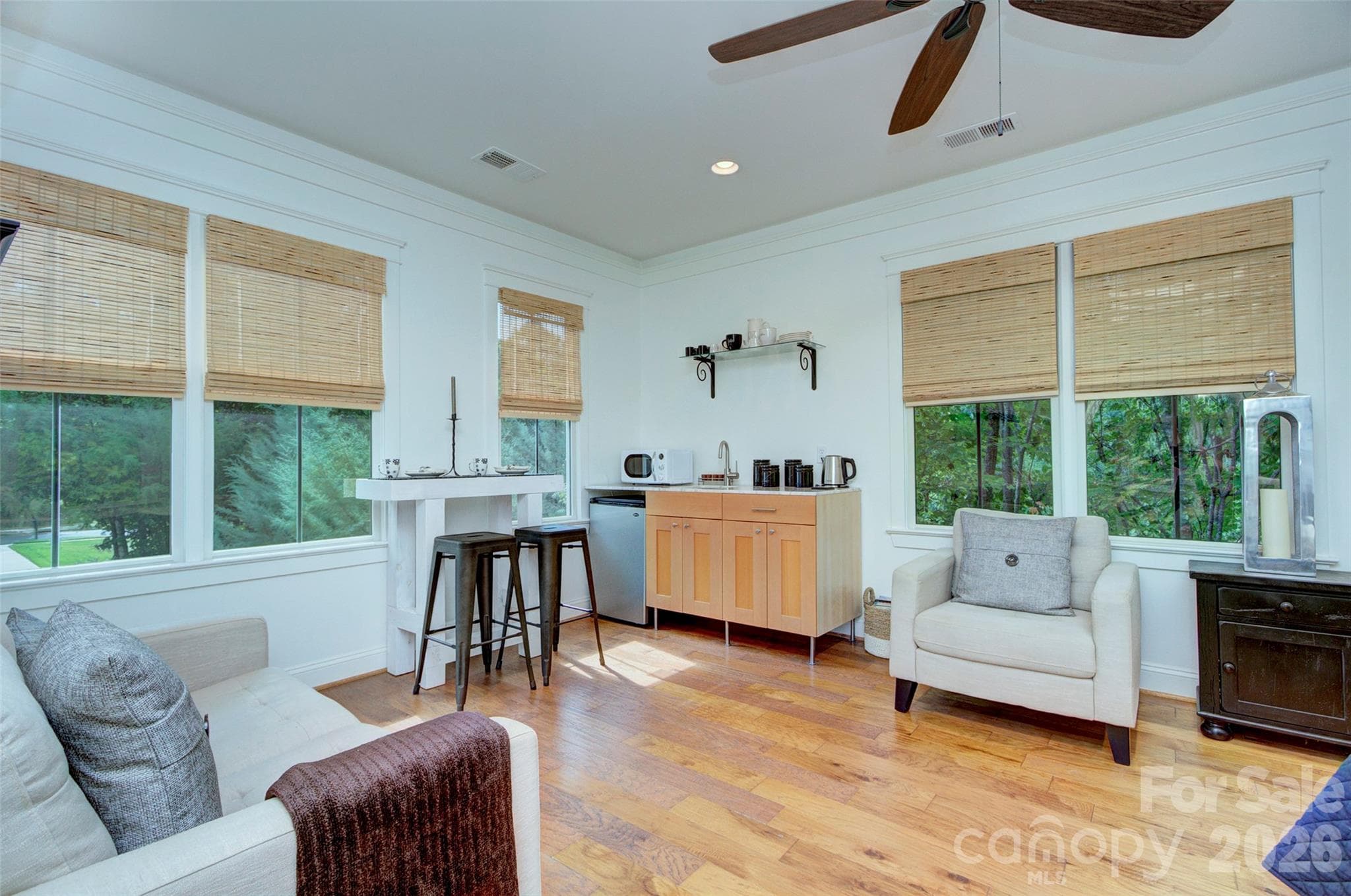 Carriage house apartment - 2561 Lower Assembly Drive, Fort Mill