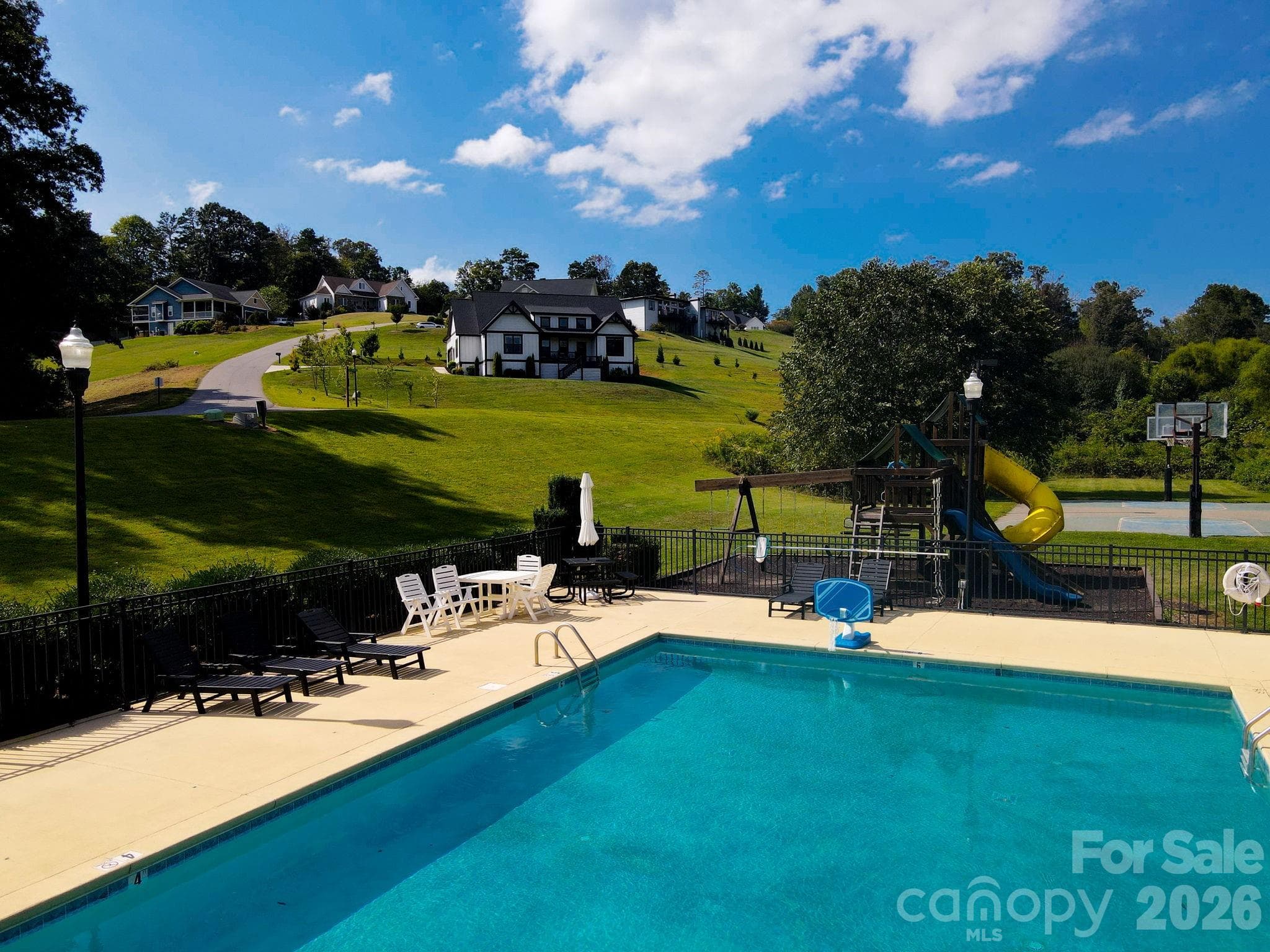 Community Pool - 153 Israel Road, Leicester