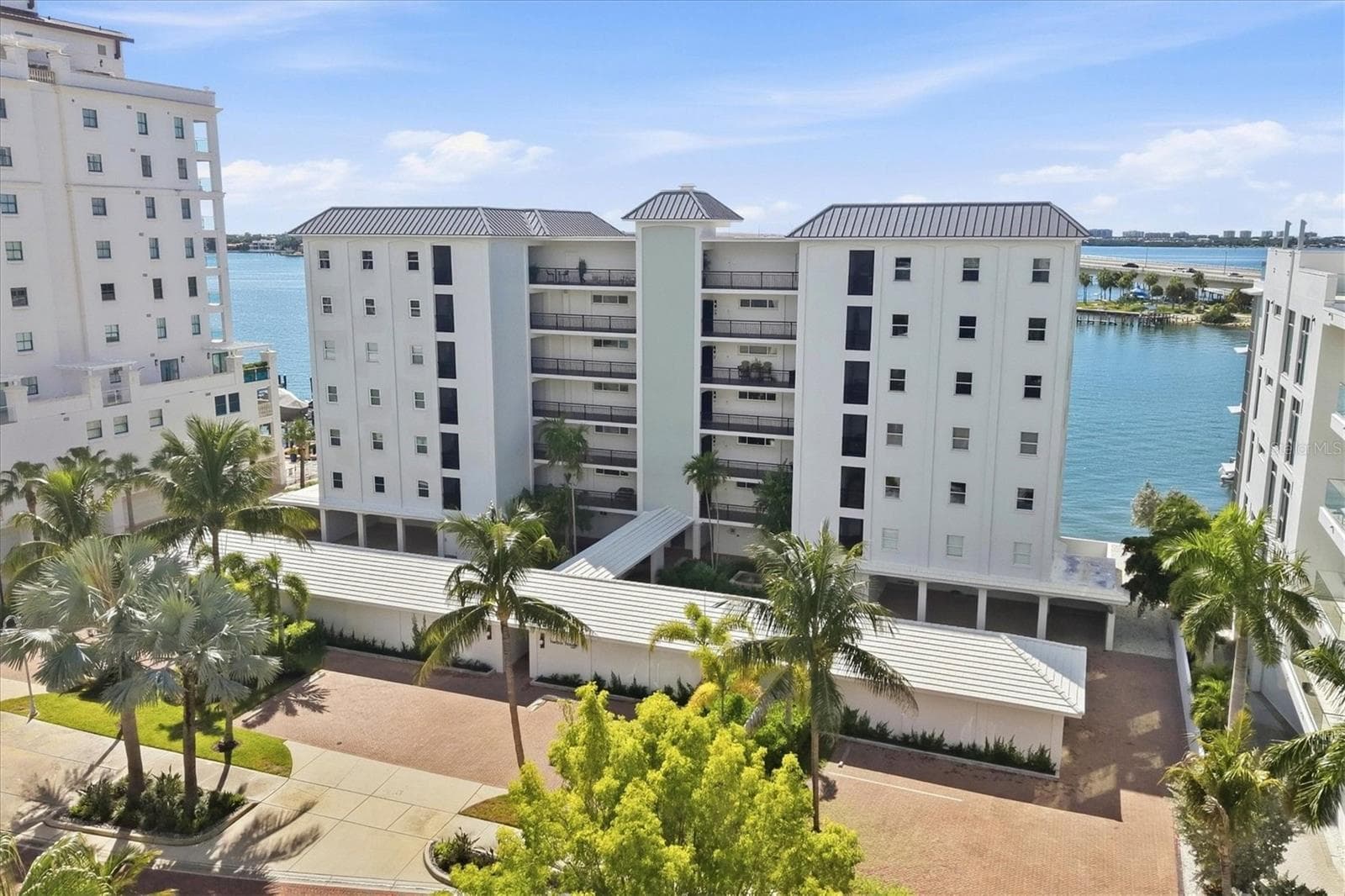 Condominium at 226 GOLDEN GATE PT #12, SARASOTA, photo 13 of 60