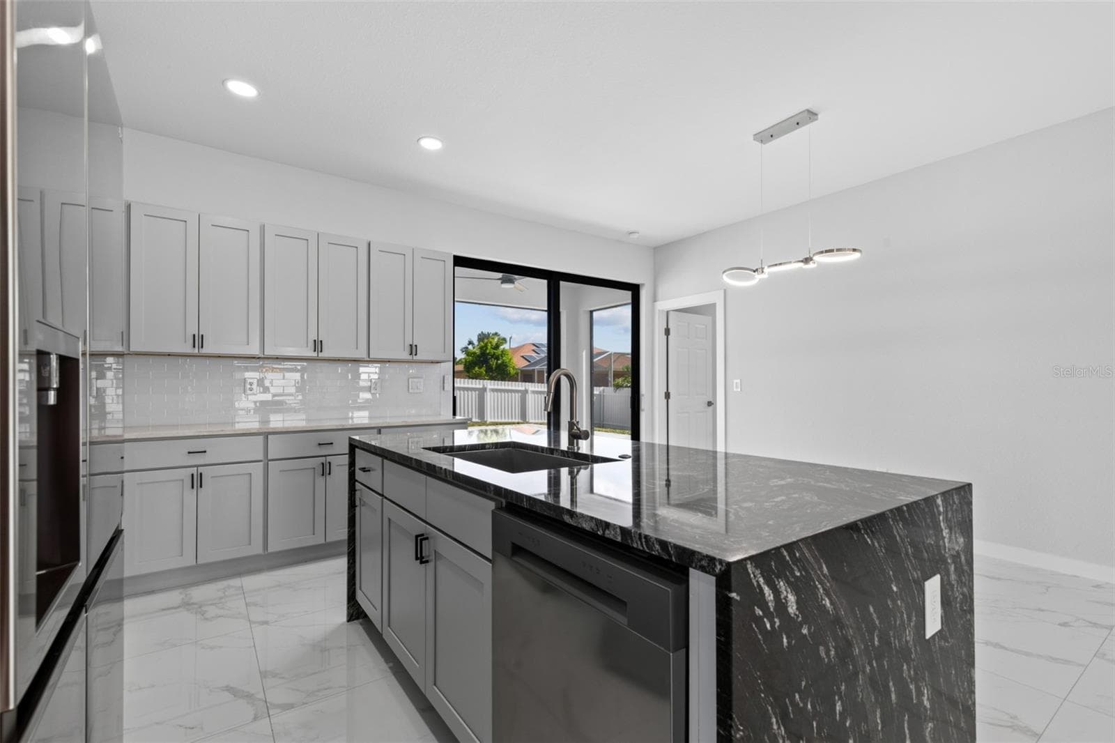 Single Family Residence at 3921 NW 40TH LN, CAPE CORAL, photo 3 of 34