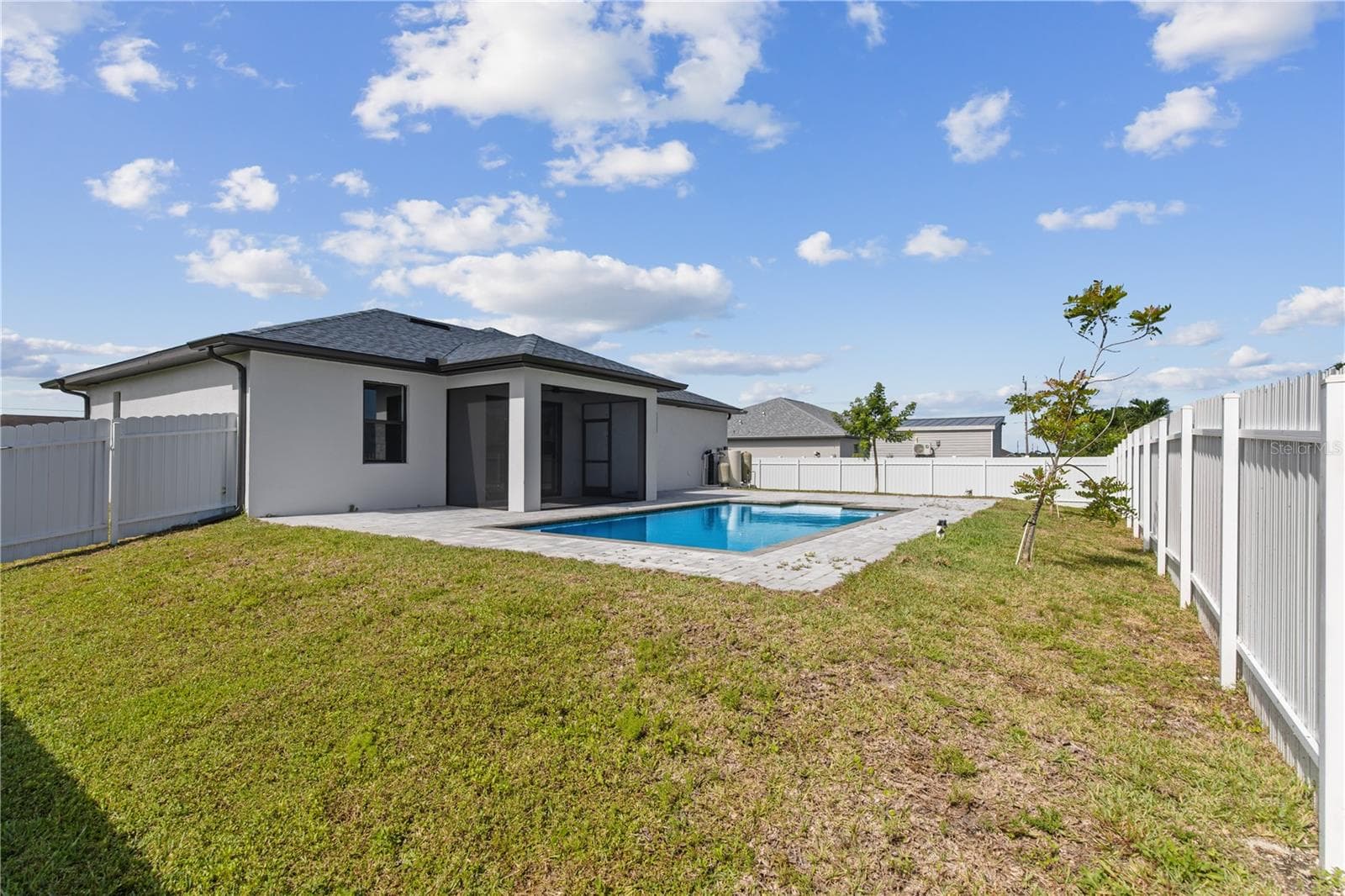 Single Family Residence at 3921 NW 40TH LN, CAPE CORAL, photo 14 of 34