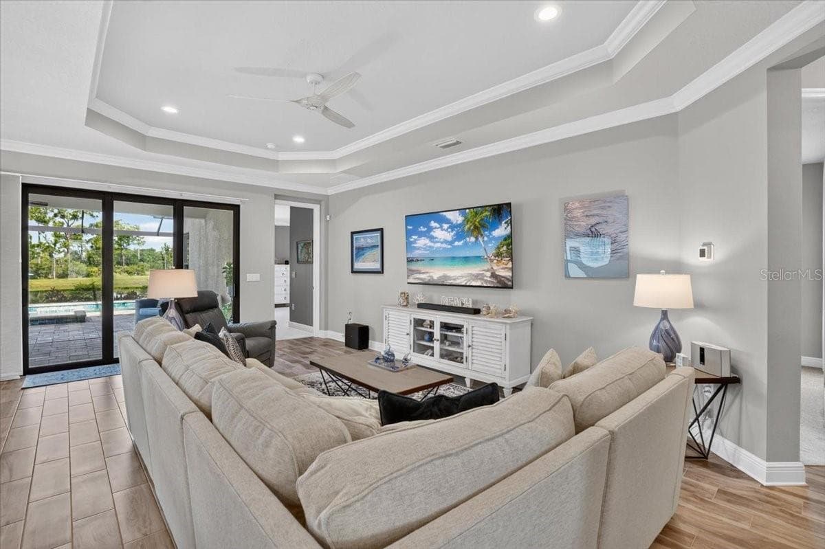 Single Family Residence at 406 ARIANO AVE, NOKOMIS, photo 11 of 50