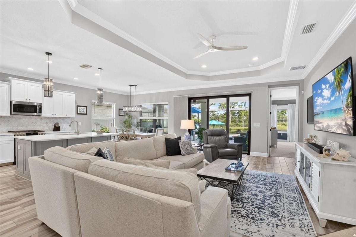 Single Family Residence at 406 ARIANO AVE, NOKOMIS, photo 12 of 50