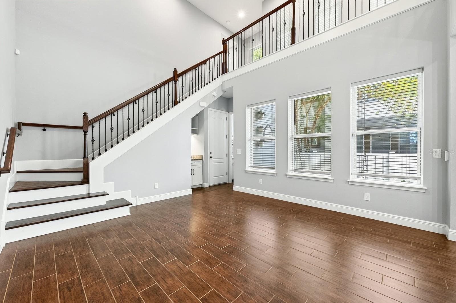 Living Room. - 14061 WALCOTT AVE, ORLANDO