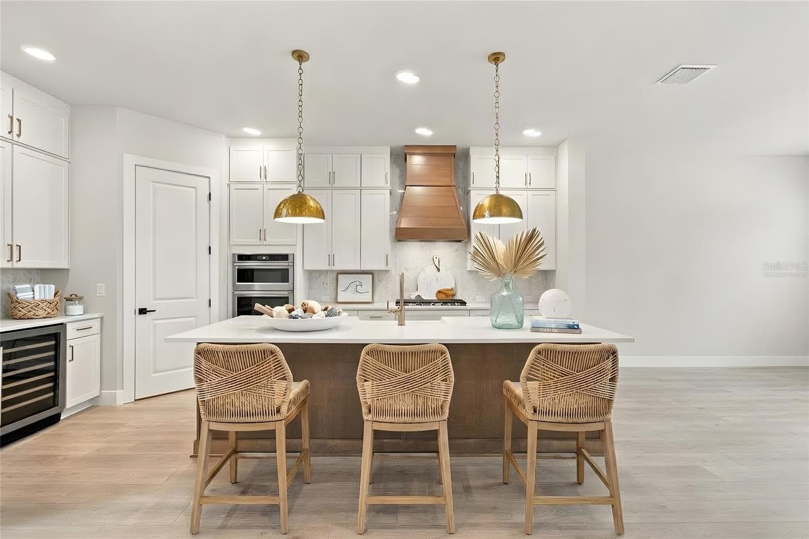 Kitchen **Virtually Staged - 814 W ORIENT ST, TAMPA