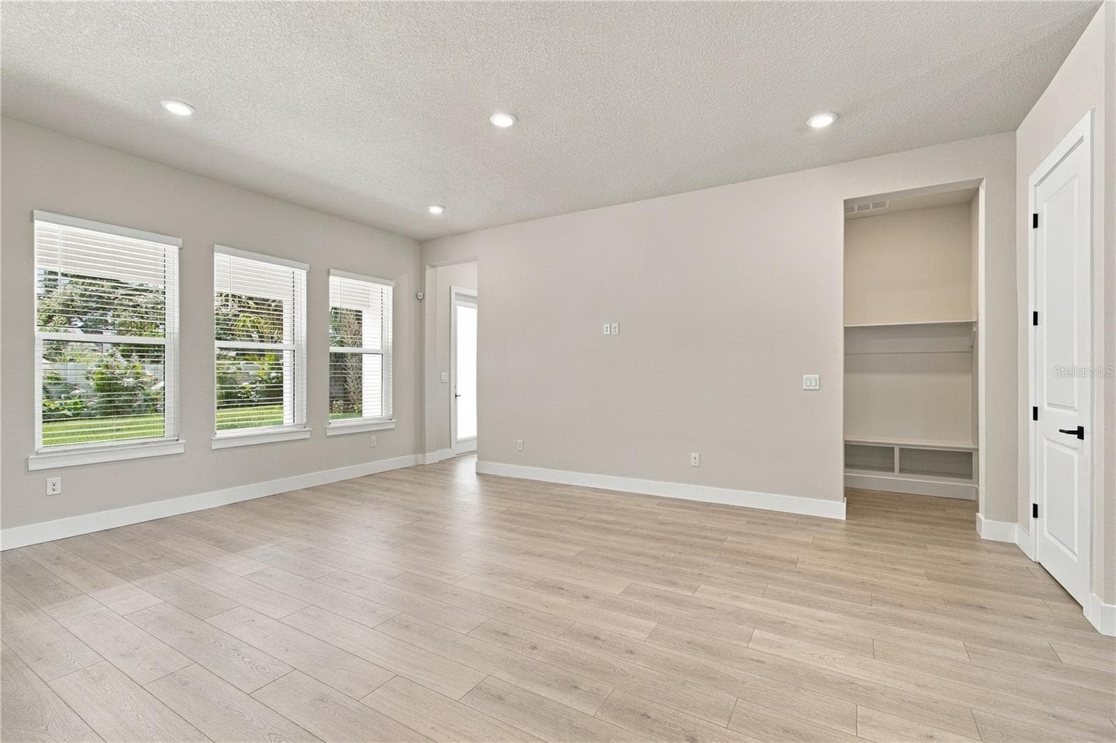 Family Room - 814 W ORIENT ST, TAMPA