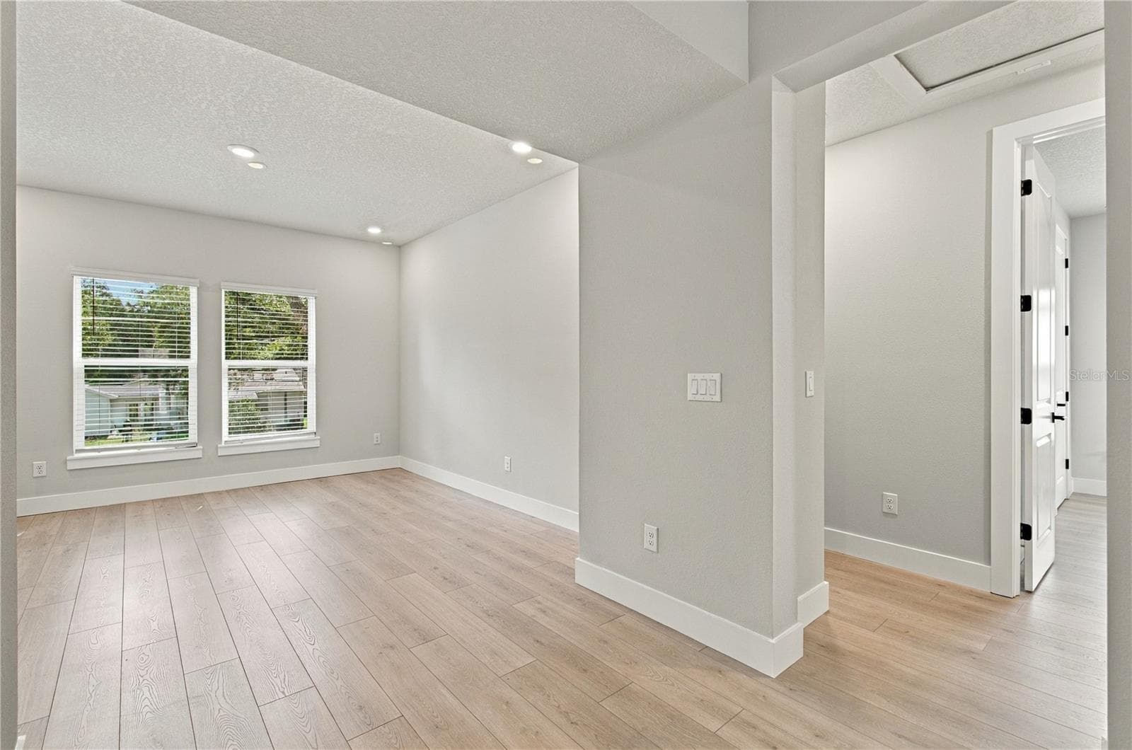Retreat - 814 W ORIENT ST, TAMPA